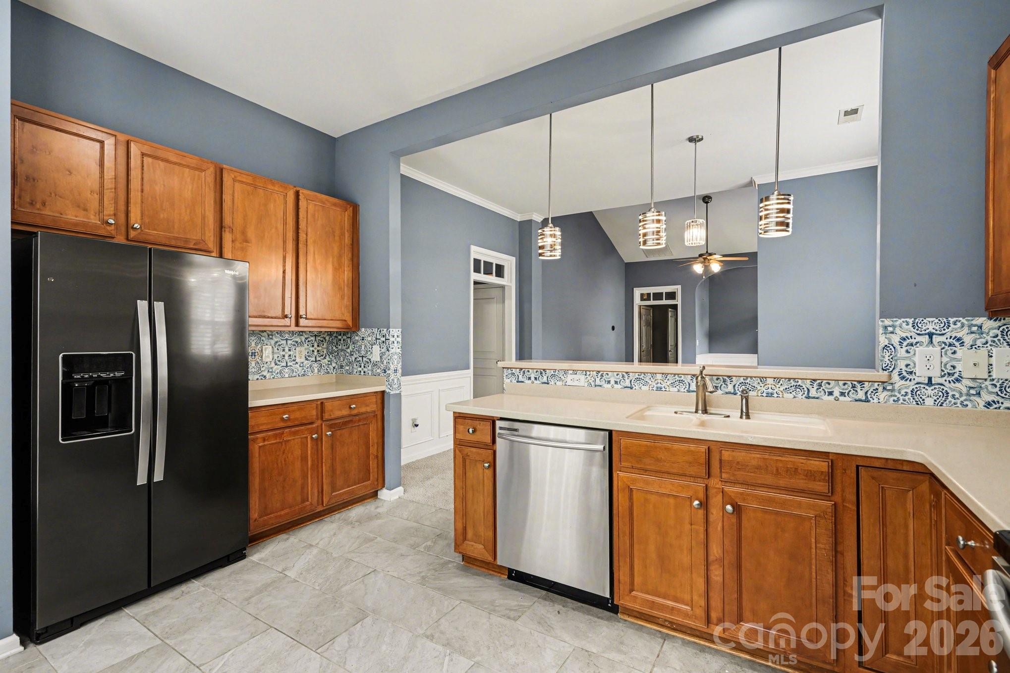 6005 Pale Moss Lane — Charlotte
