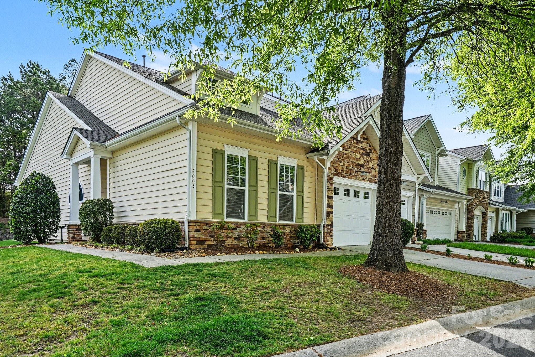 6005 Pale Moss Lane — Charlotte