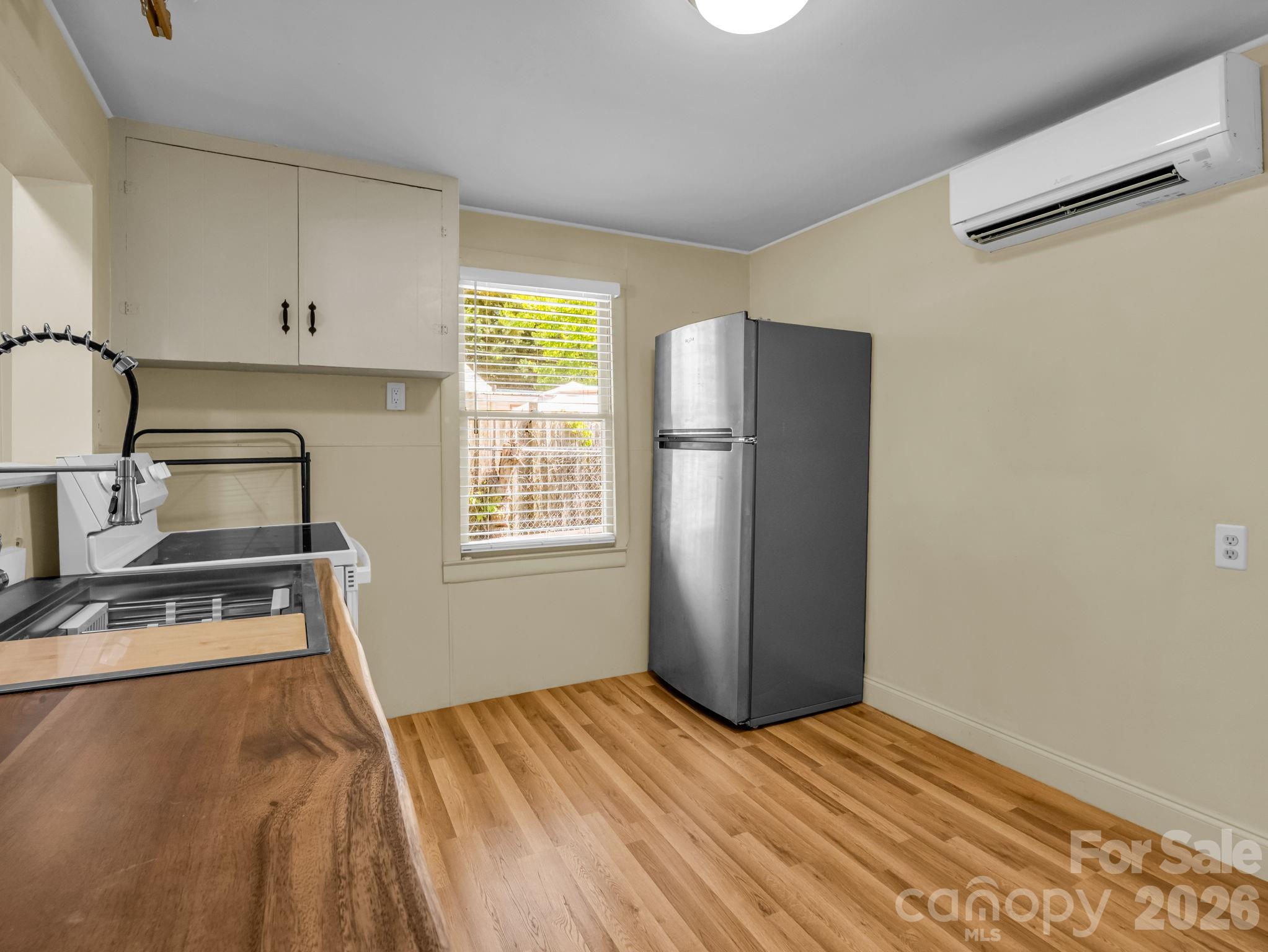 159 Onteora Boulevard — Asheville