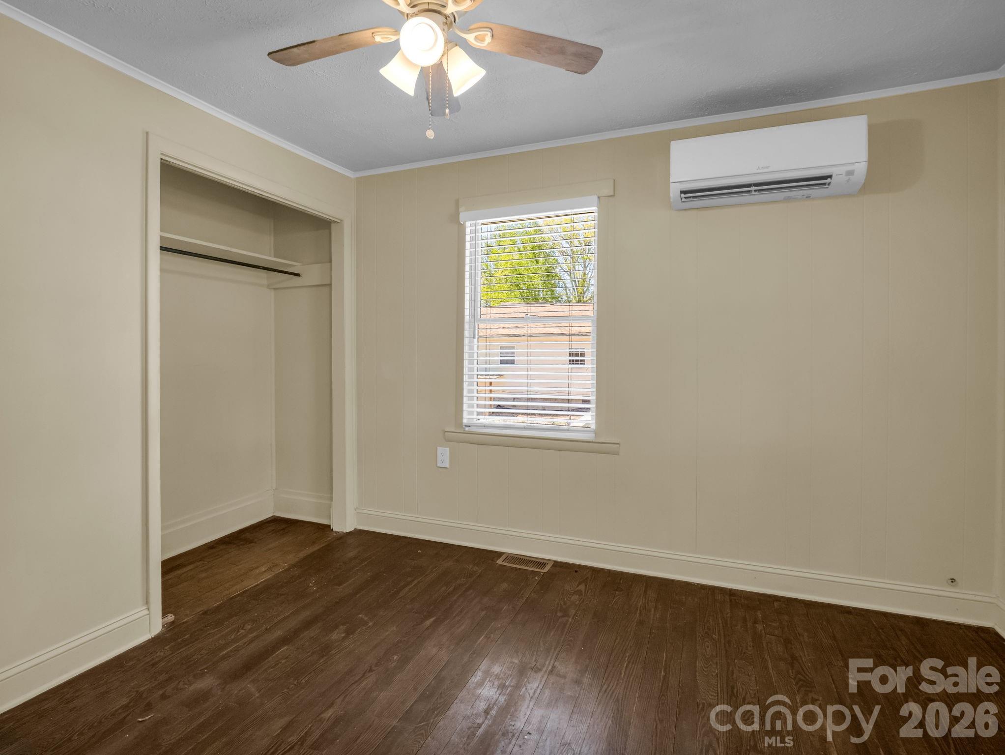159 Onteora Boulevard — Asheville