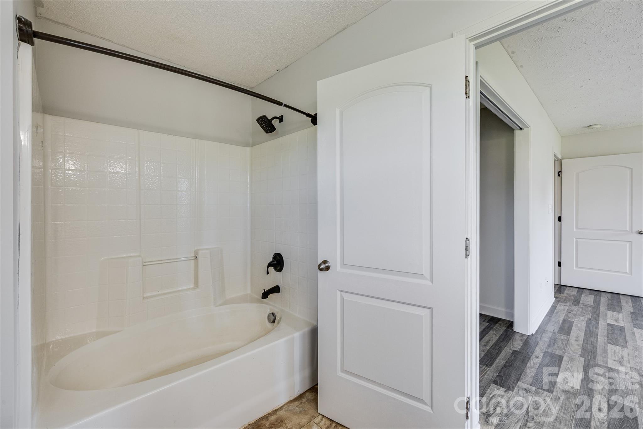 1575 Windy Holly Lane — Newton