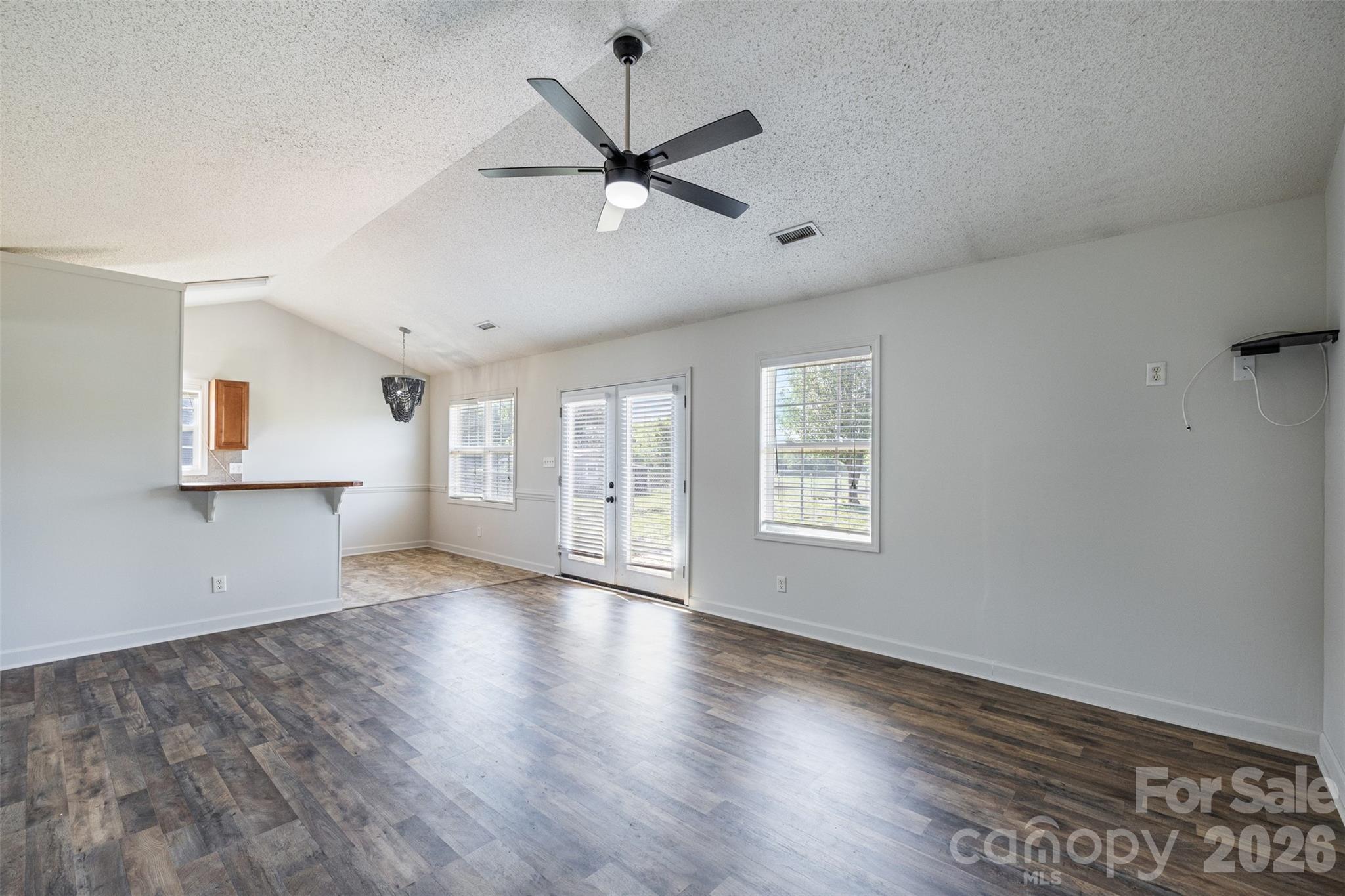 1575 Windy Holly Lane — Newton