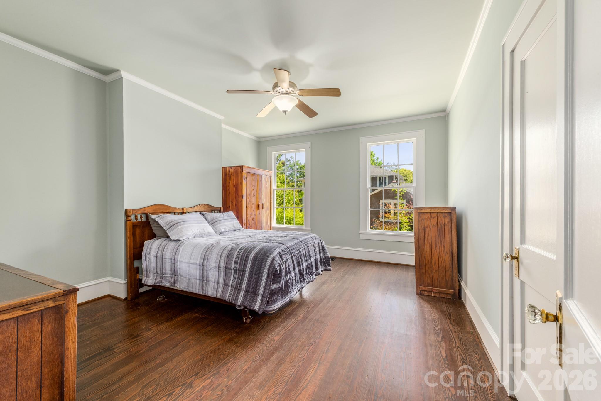 905 W Franklin Street — Monroe