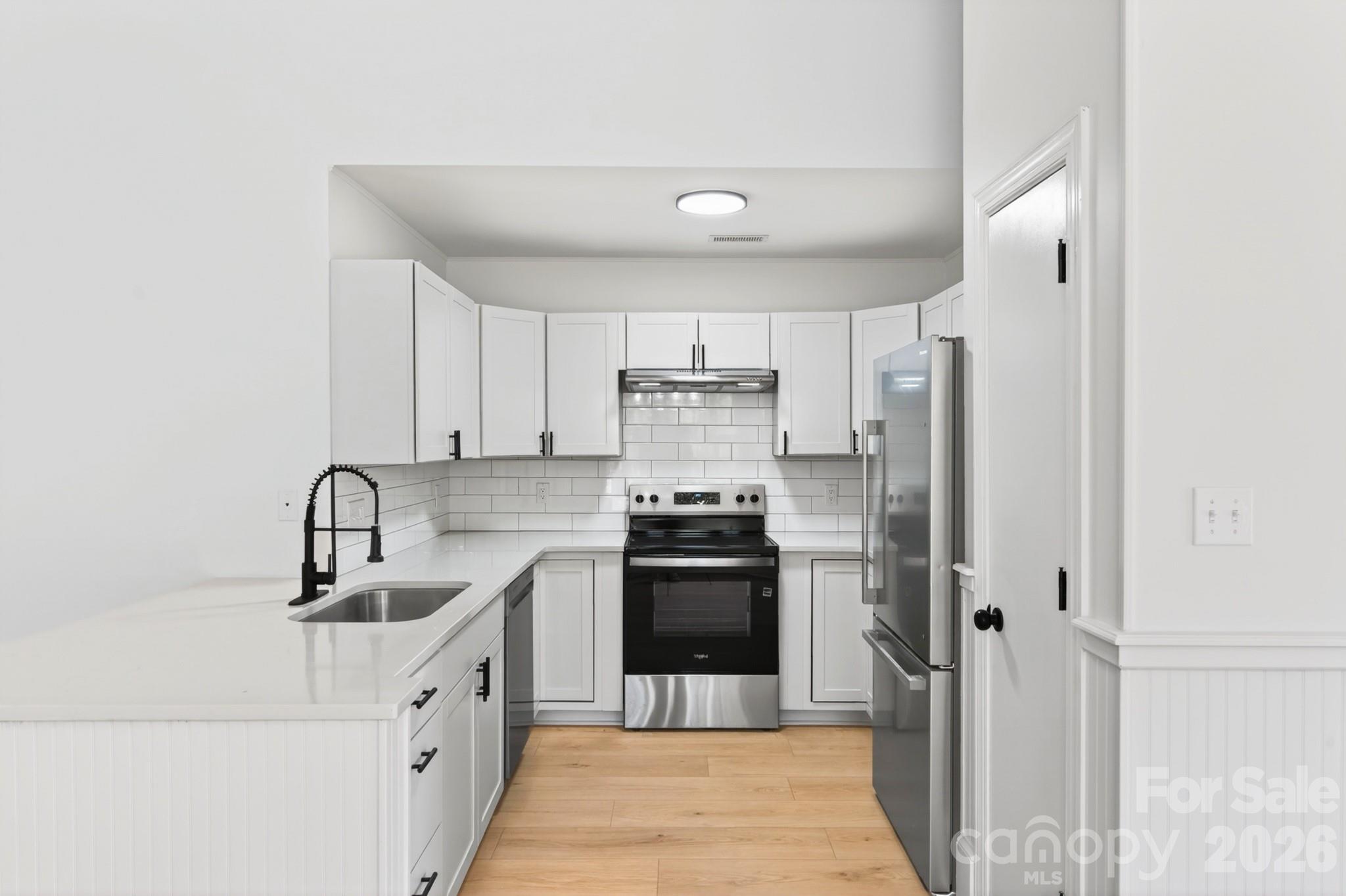102 Daventry Place — Mooresville