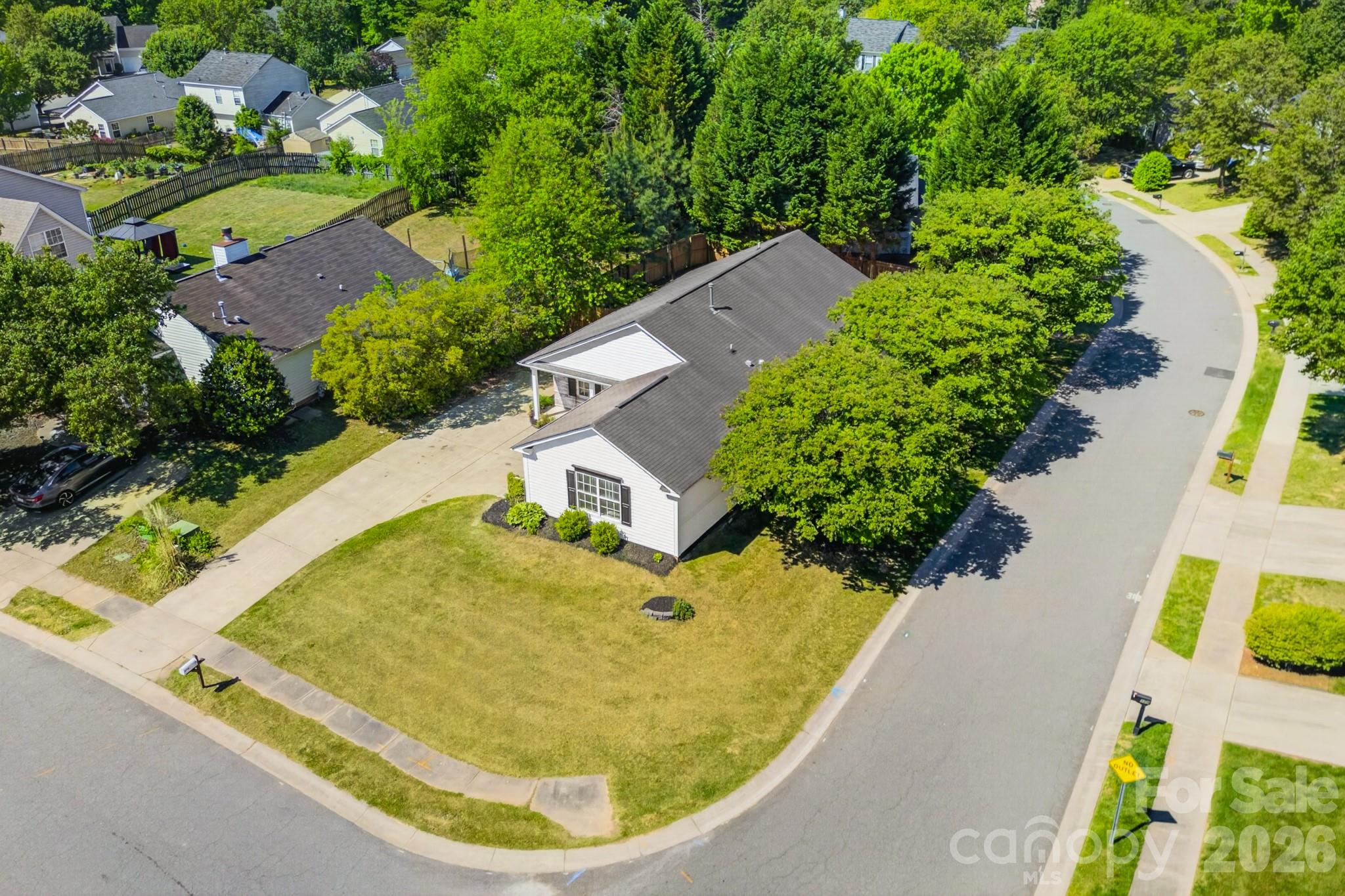 102 Daventry Place — Mooresville