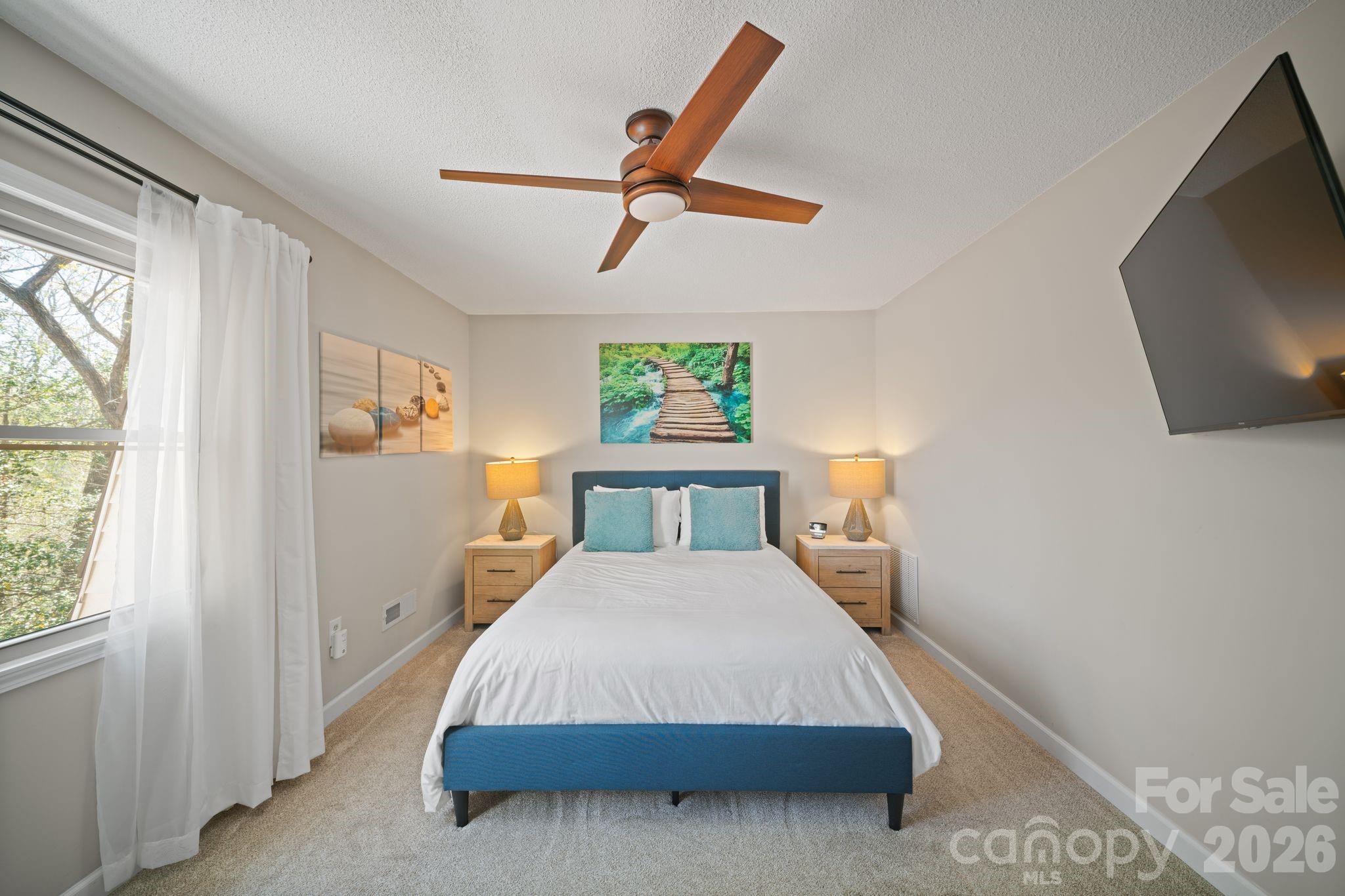 363 S Sequoyah Lane — Brevard