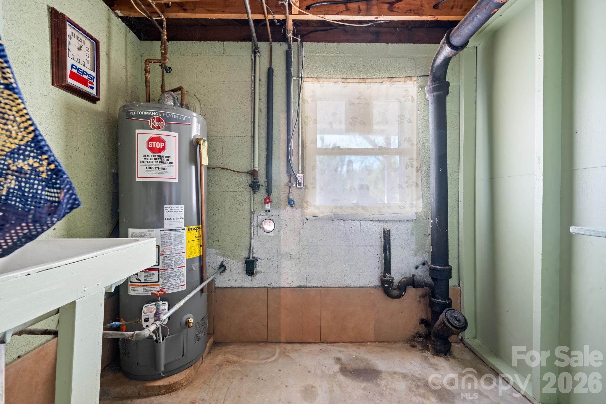 24 Midway Street — Granite Falls