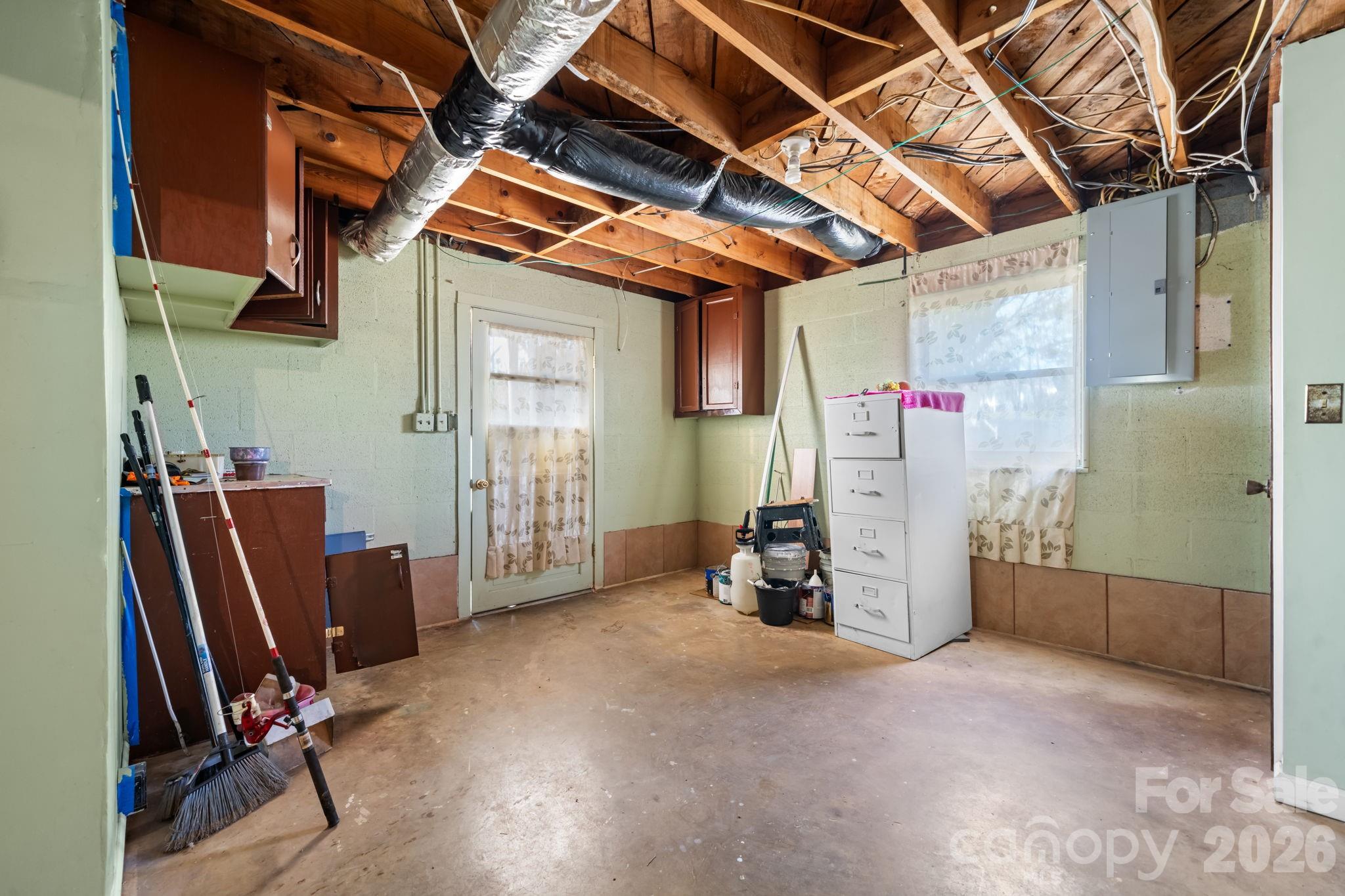 24 Midway Street — Granite Falls