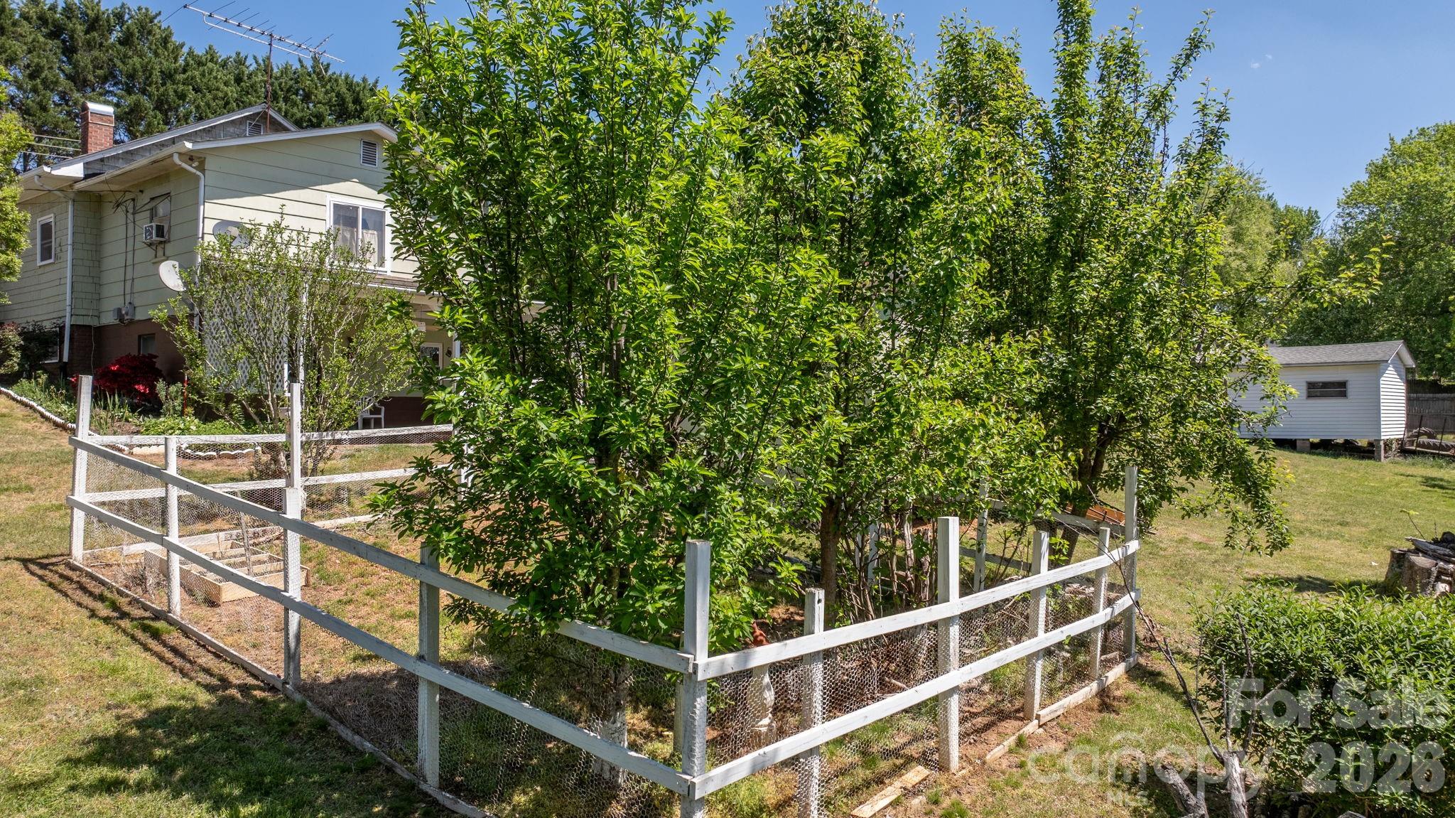 24 Midway Street — Granite Falls