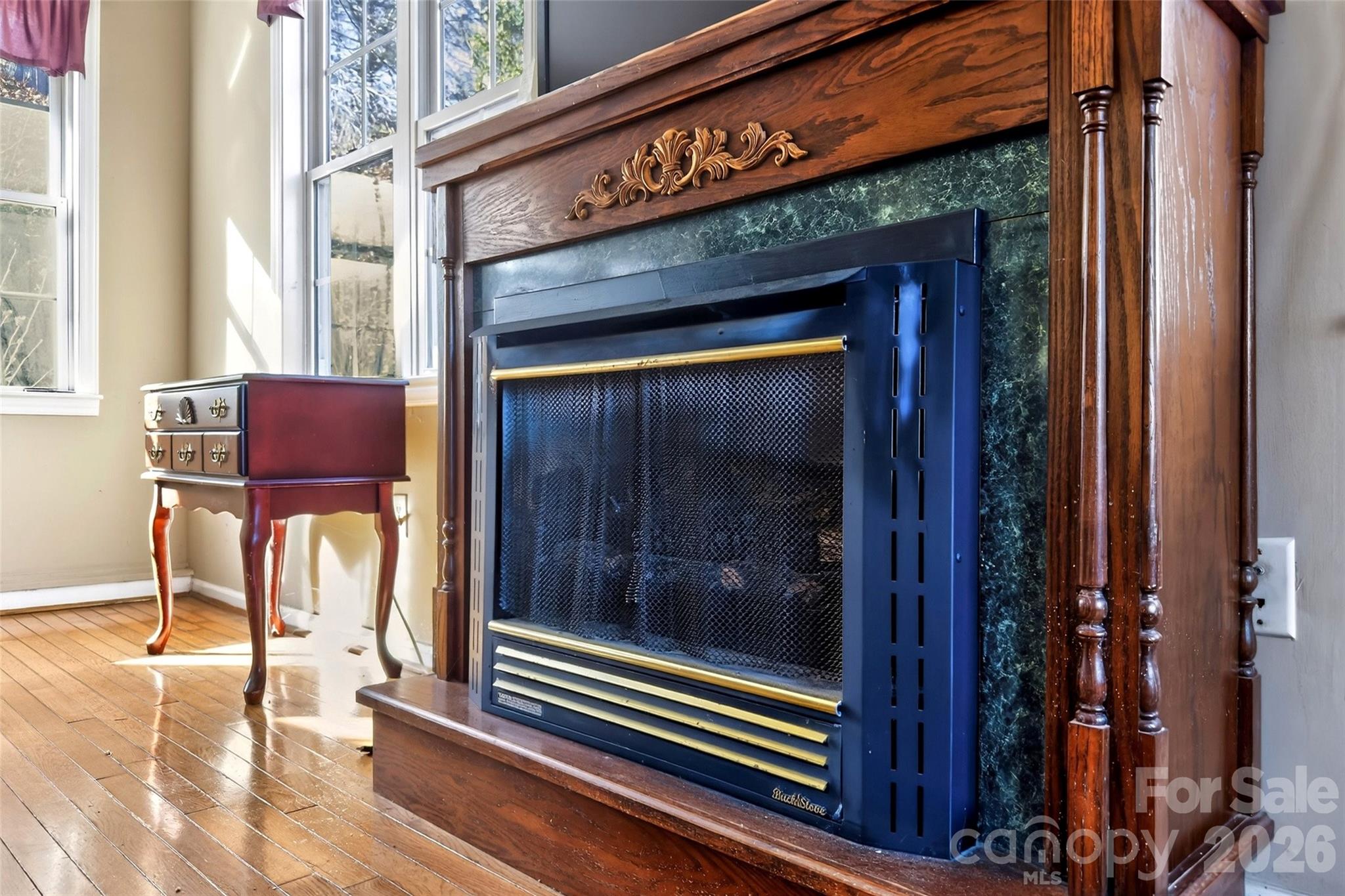 106 Chapel Street — Spruce Pine
