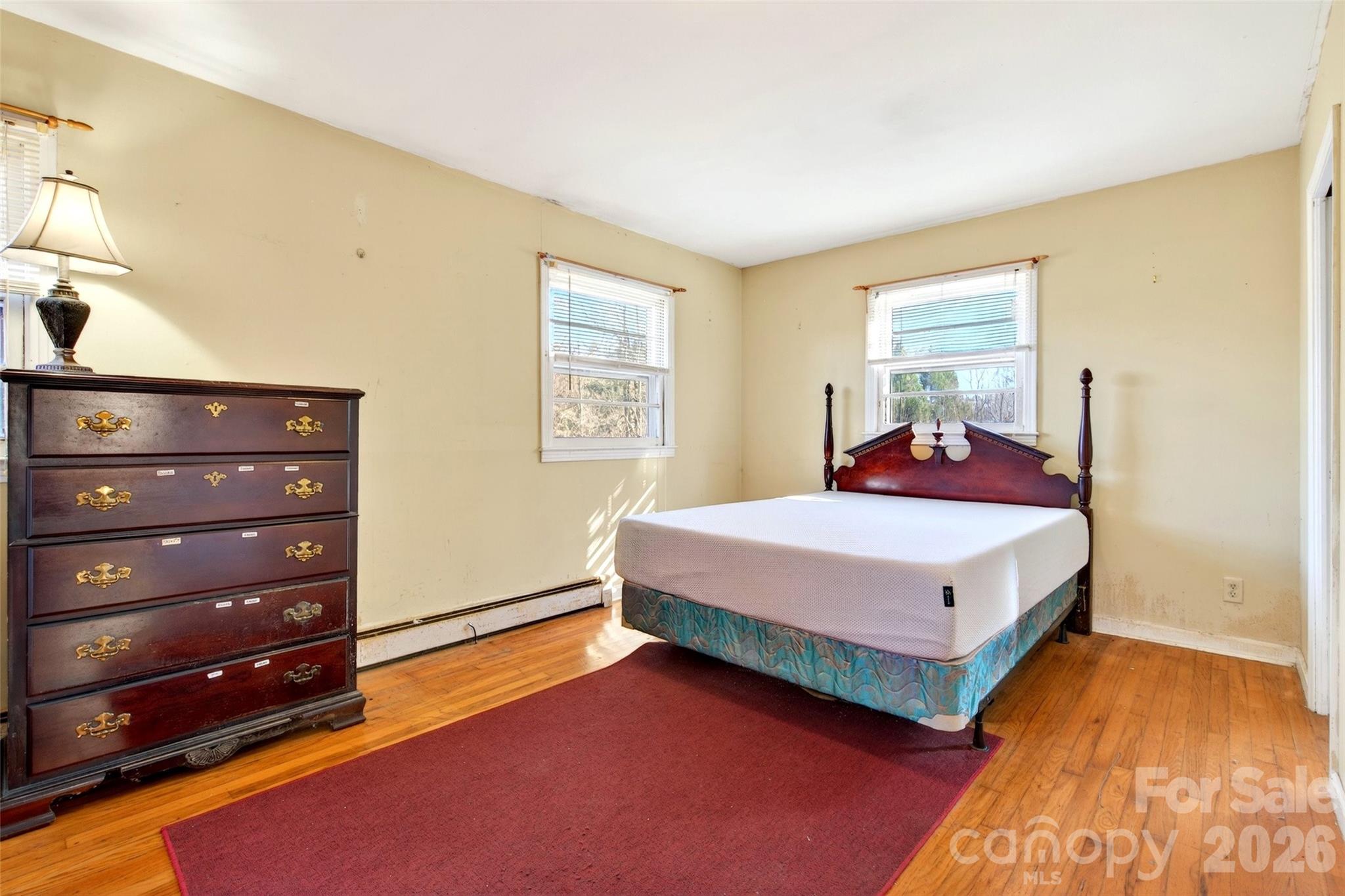 106 Chapel Street — Spruce Pine