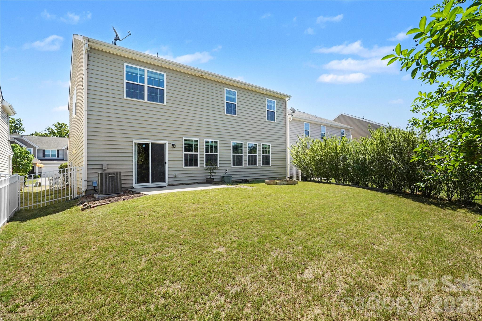 2652 Southern Trace Drive #733 — Waxhaw