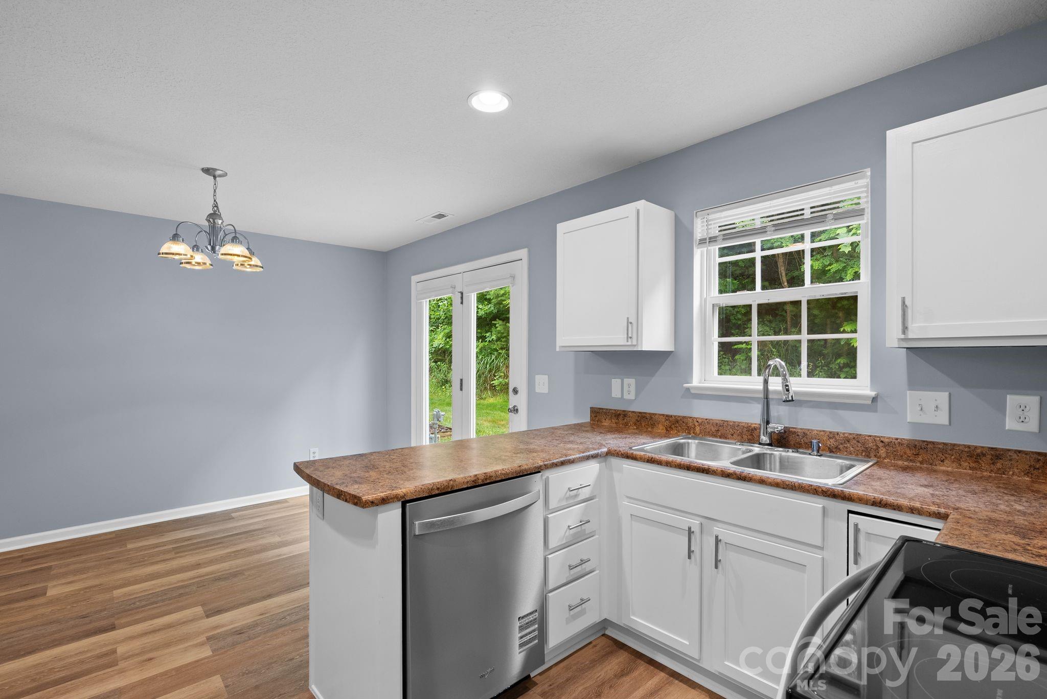 120 Alpine Ridge Drive — Asheville