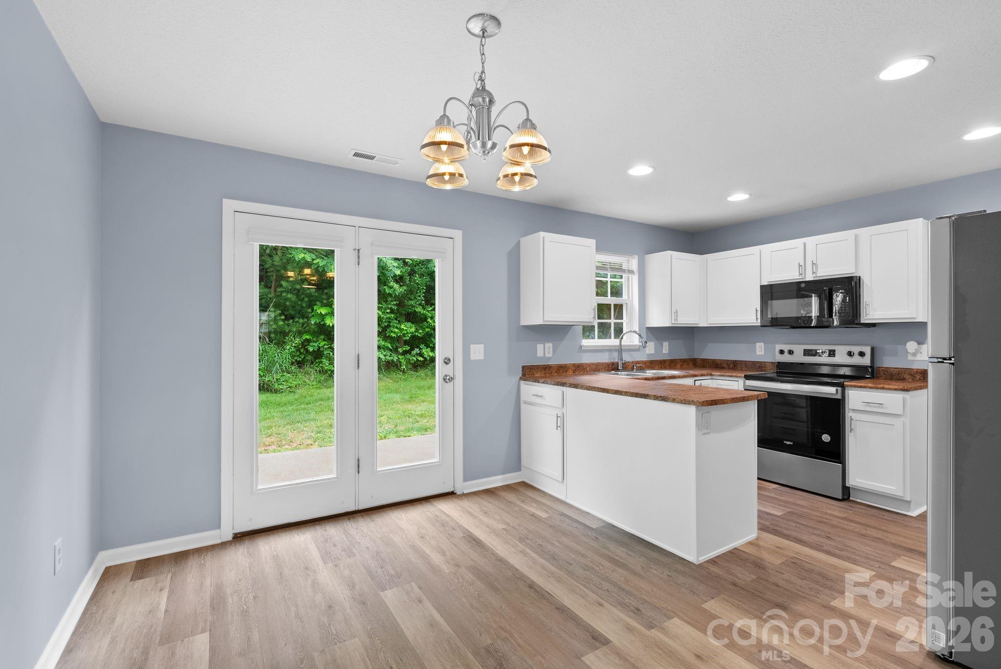 120 Alpine Ridge Drive — Asheville