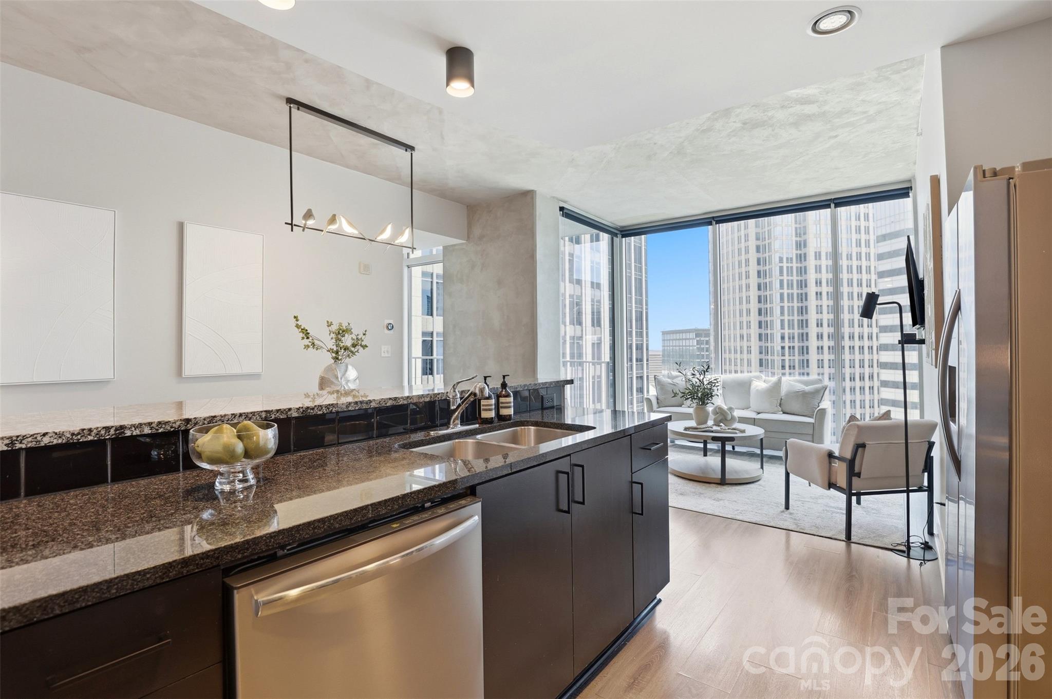 210 N Church Street #1807 — Charlotte