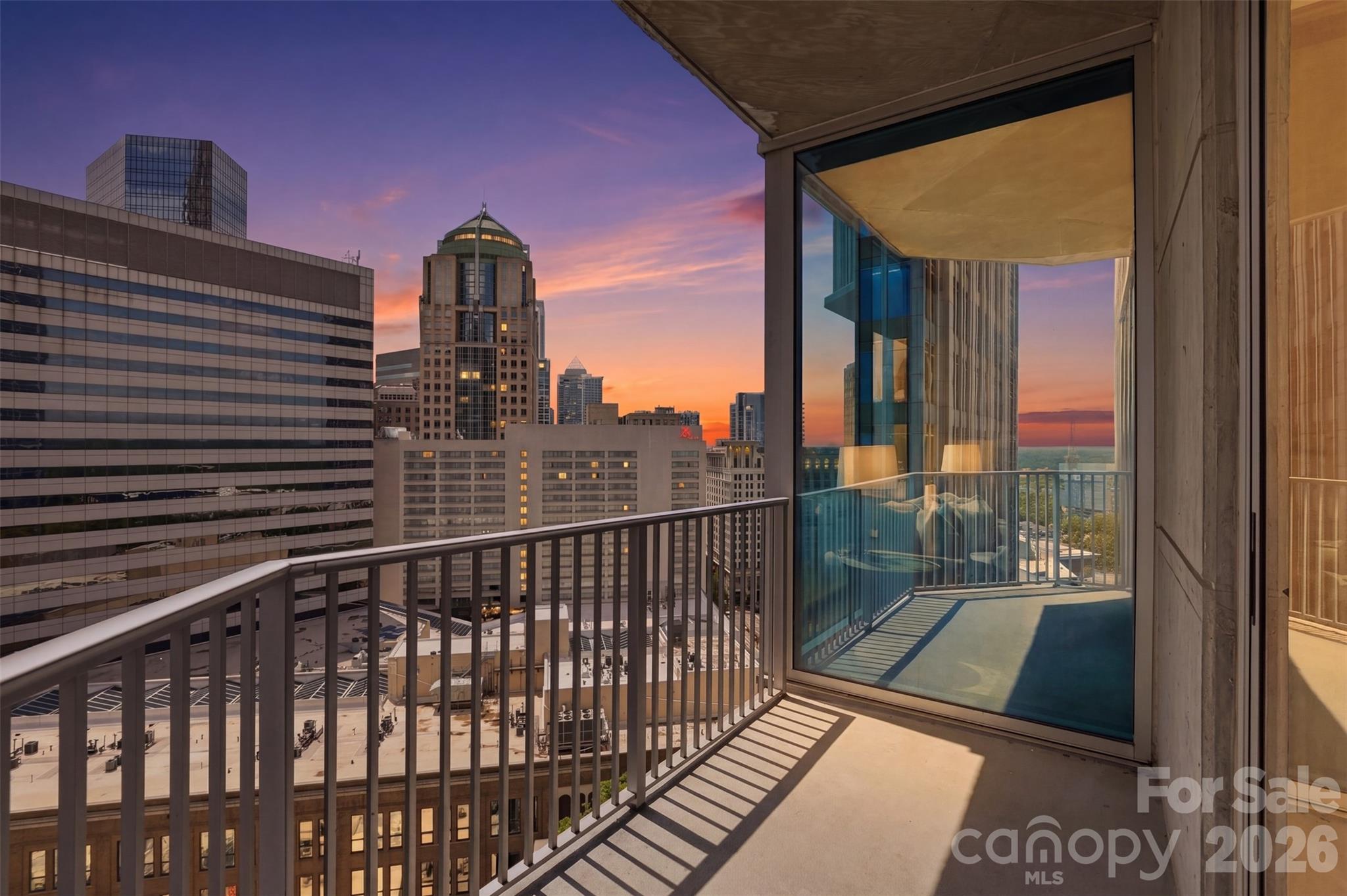 210 N Church Street #1807 — Charlotte