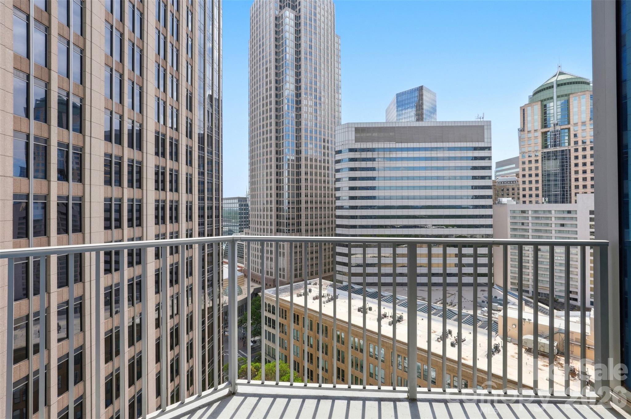 210 N Church Street #1807 — Charlotte