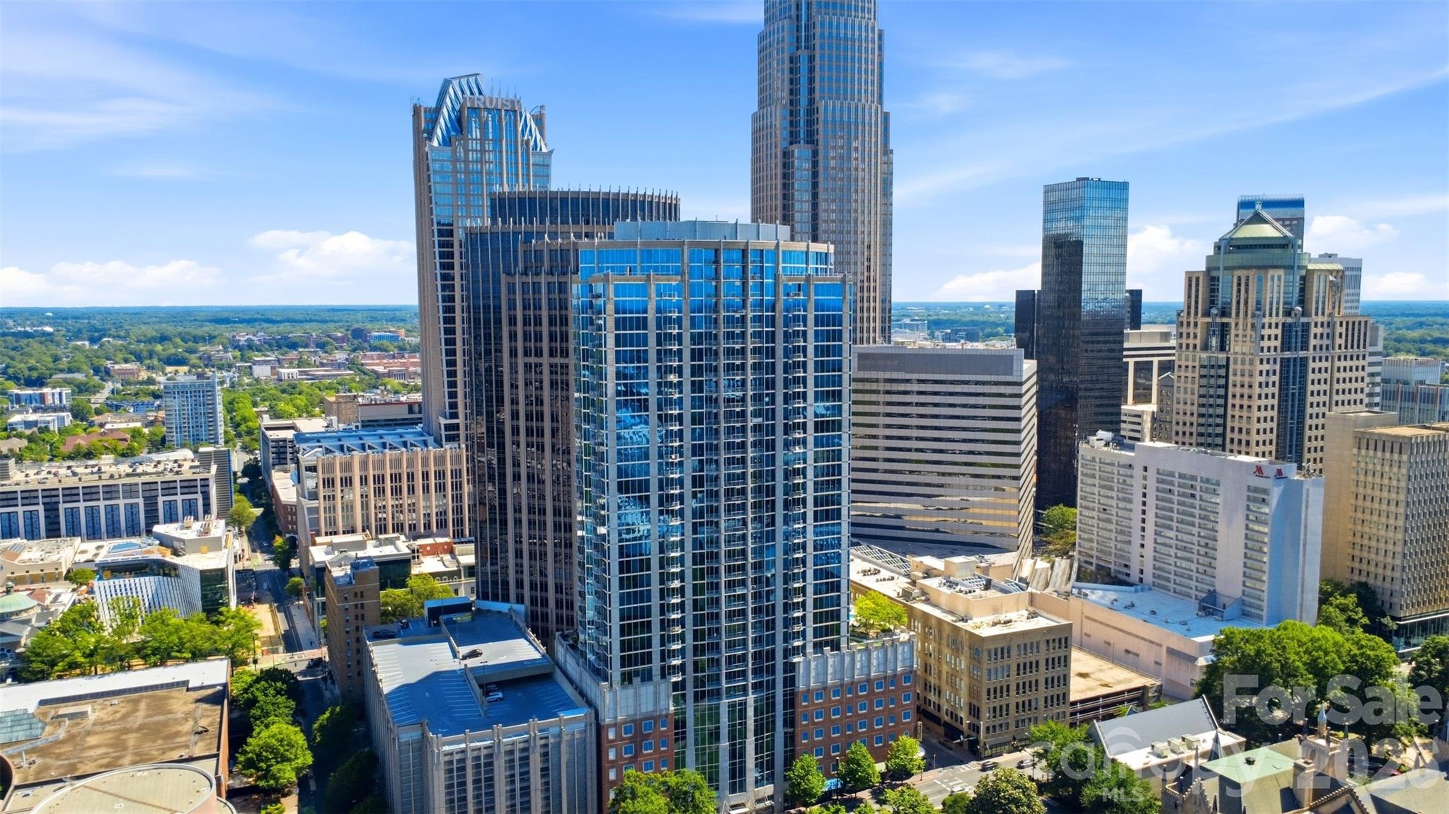 210 N Church Street #1807 — Charlotte