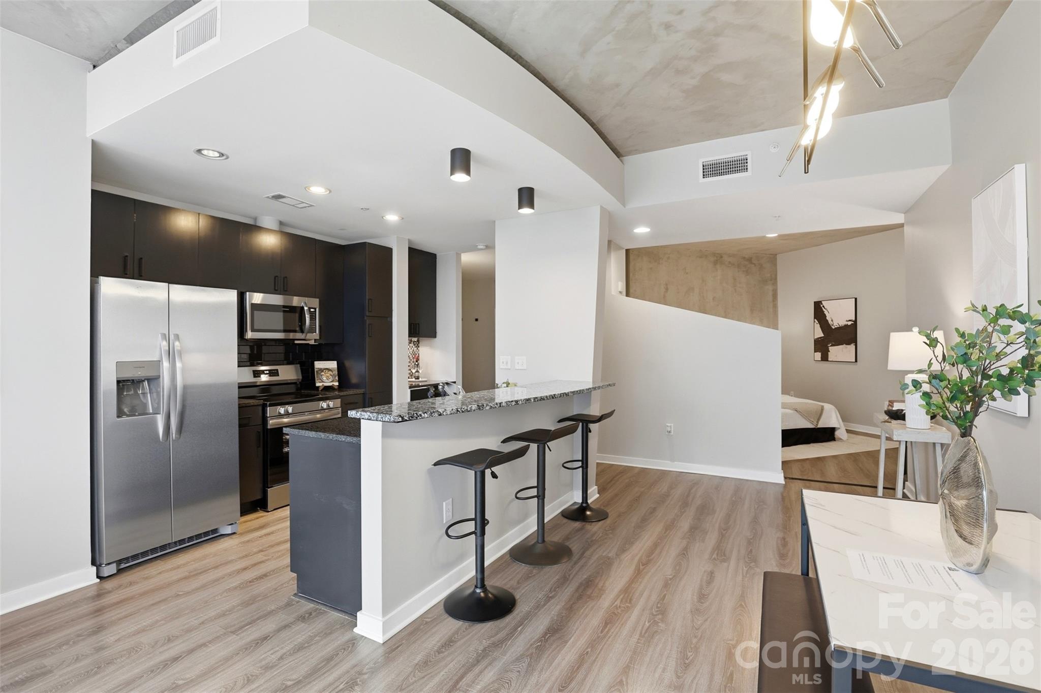 210 N Church Street #1807 — Charlotte