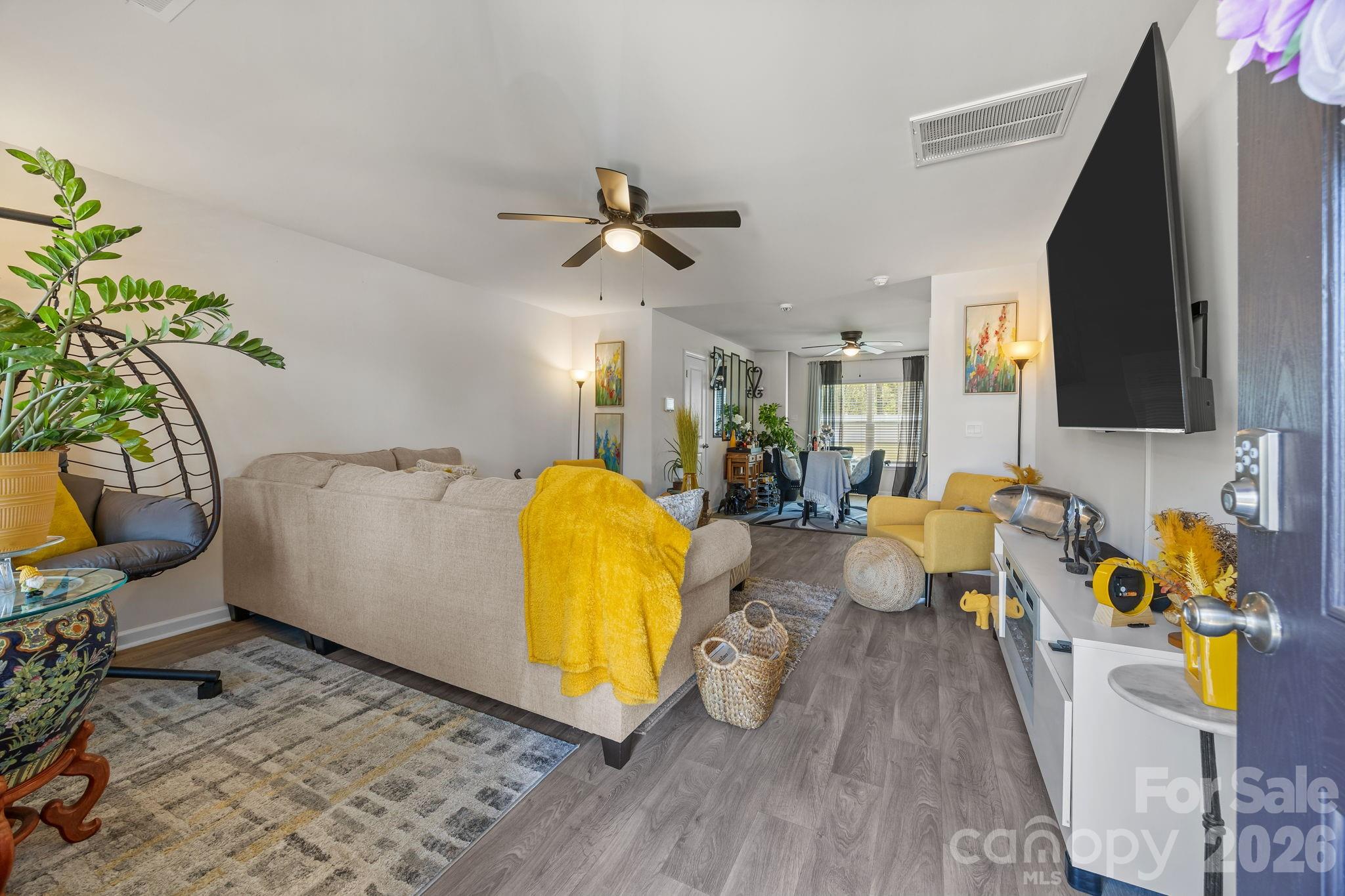 385 Olivia Court — Lexington