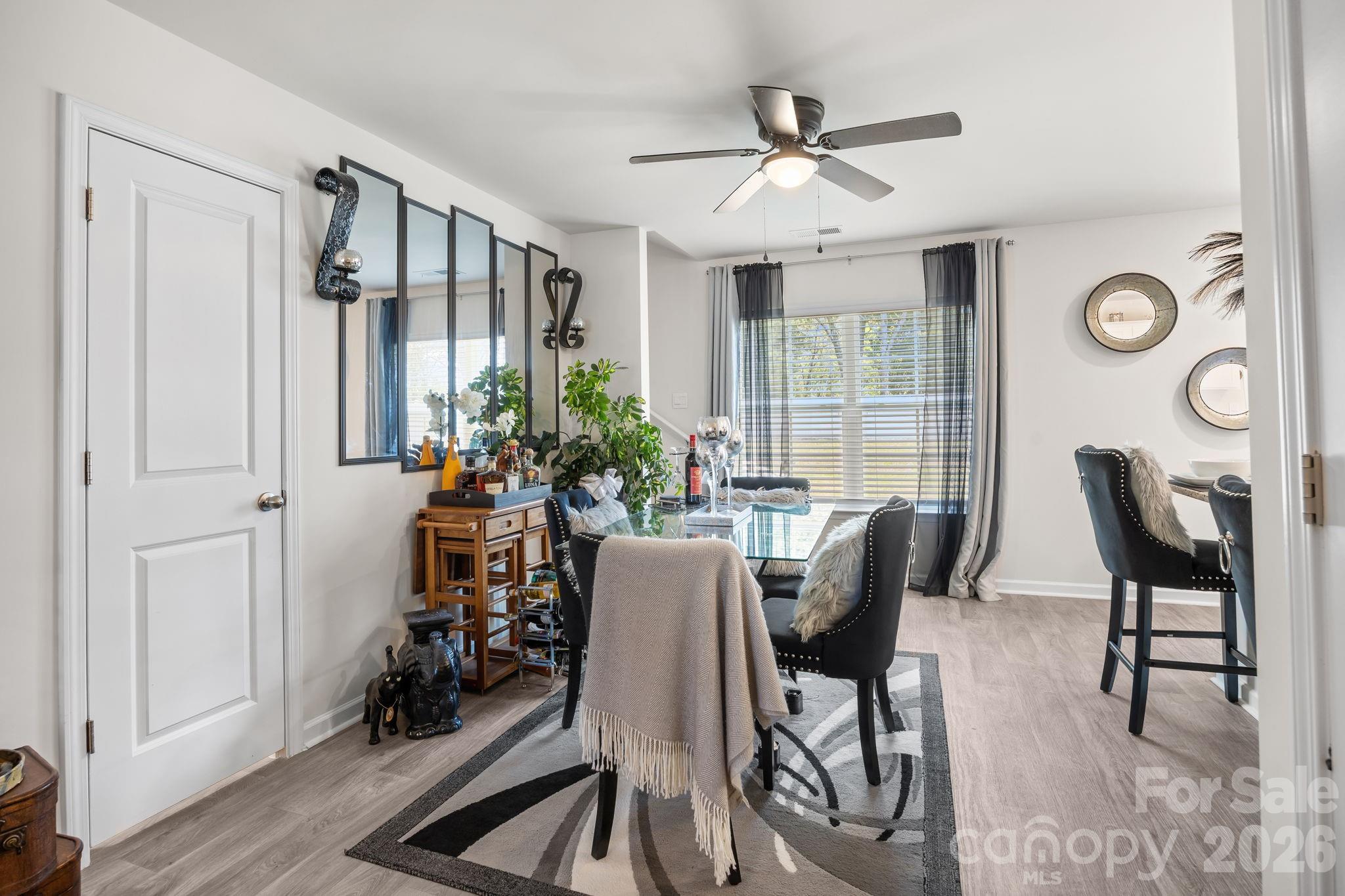 385 Olivia Court — Lexington