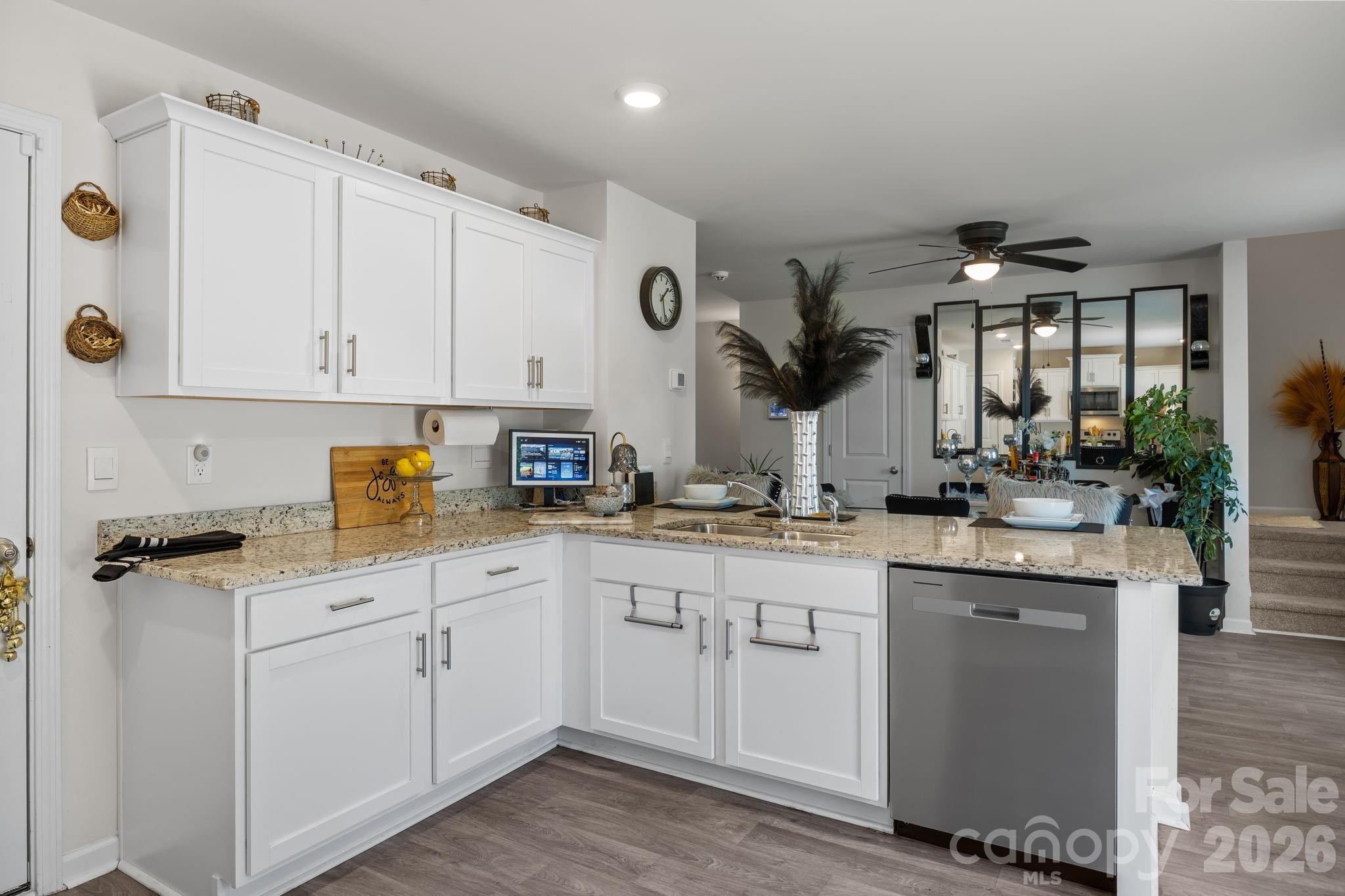 385 Olivia Court — Lexington
