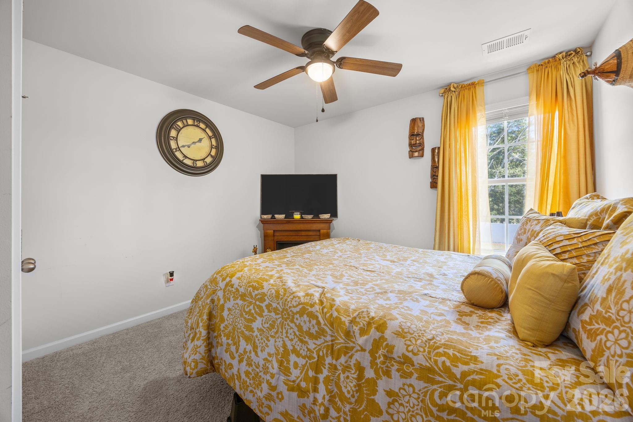 385 Olivia Court — Lexington