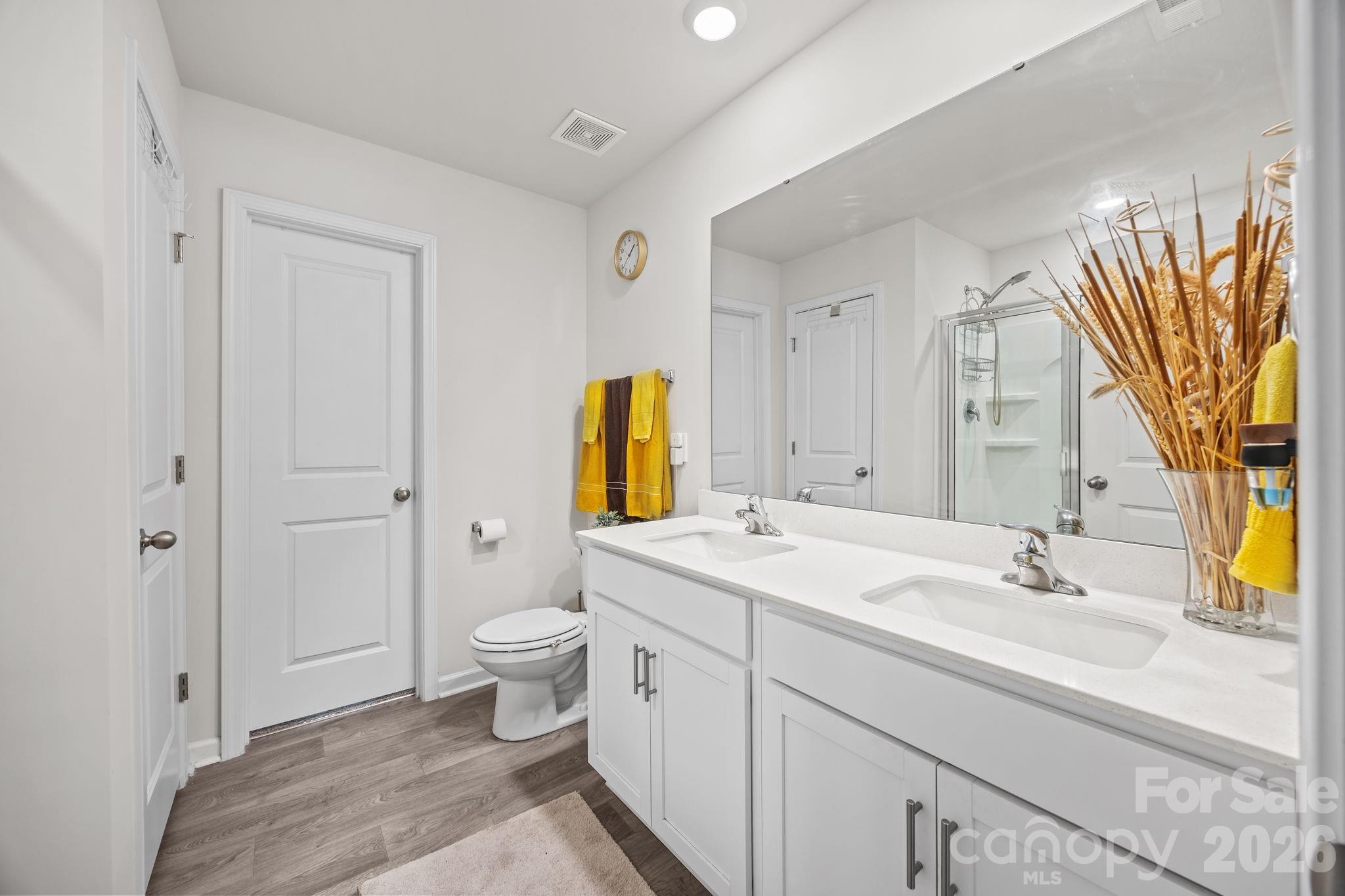 385 Olivia Court — Lexington