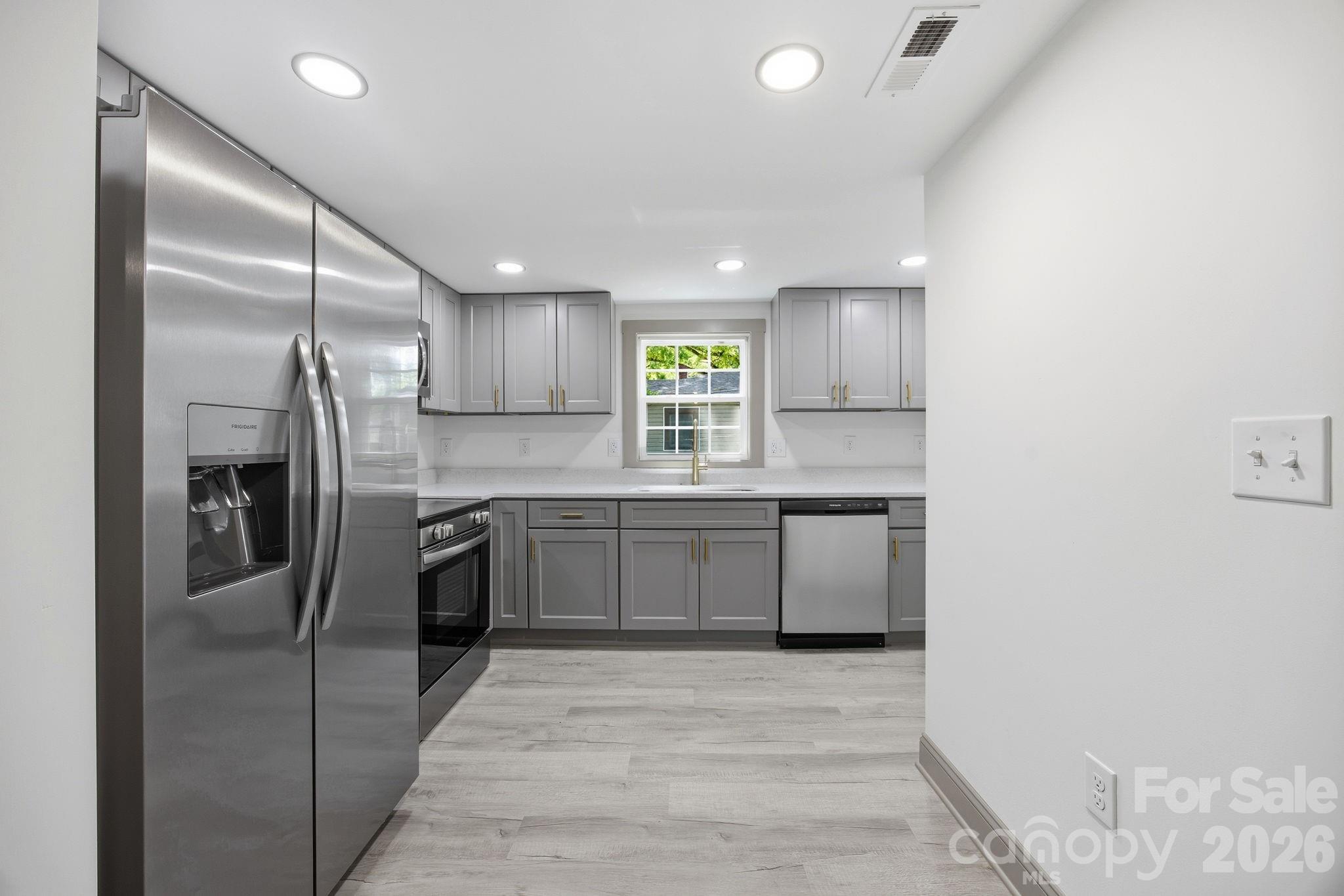308 HIGHLAND Avenue SW — Concord