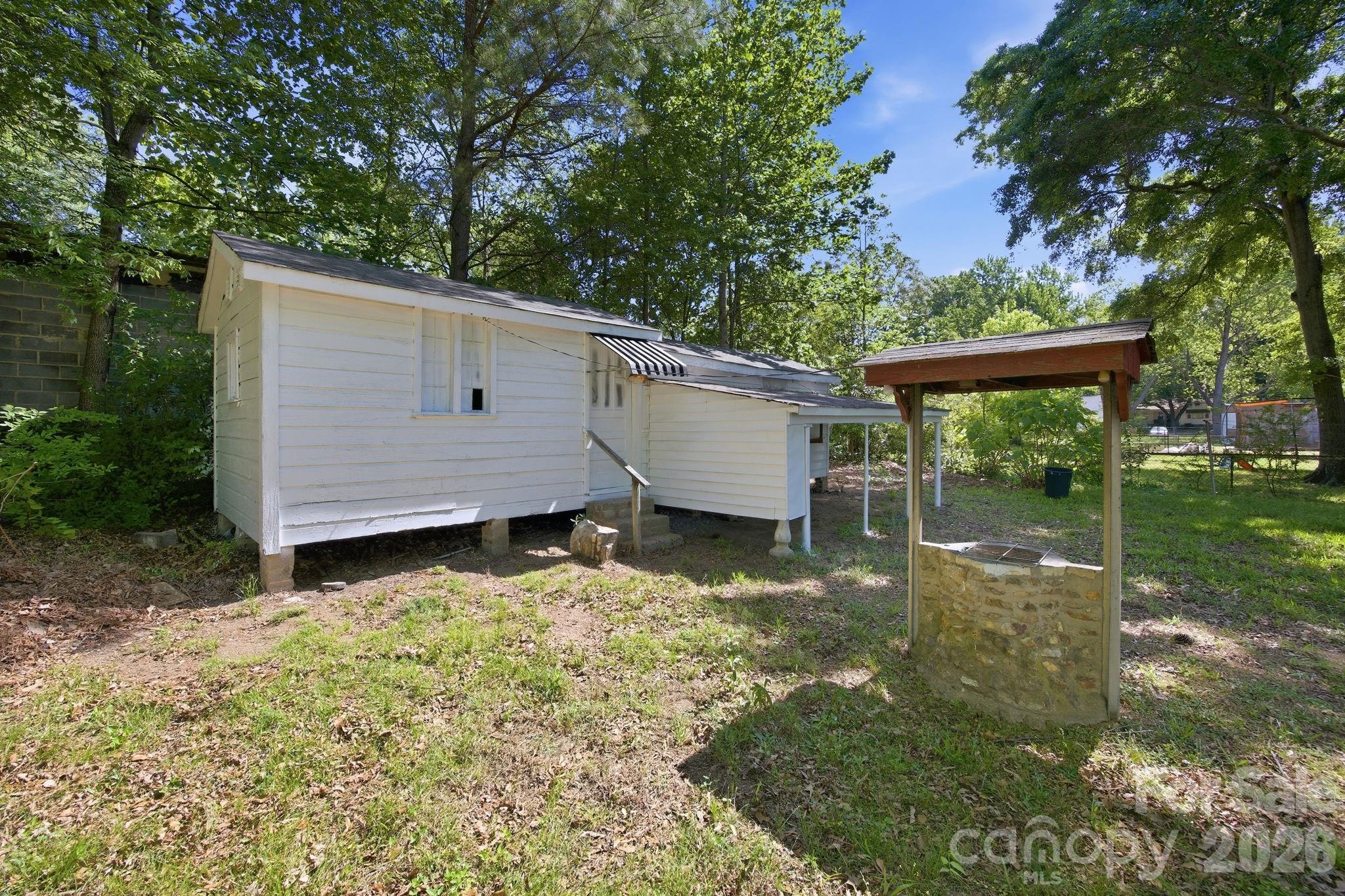 308 HIGHLAND Avenue SW — Concord