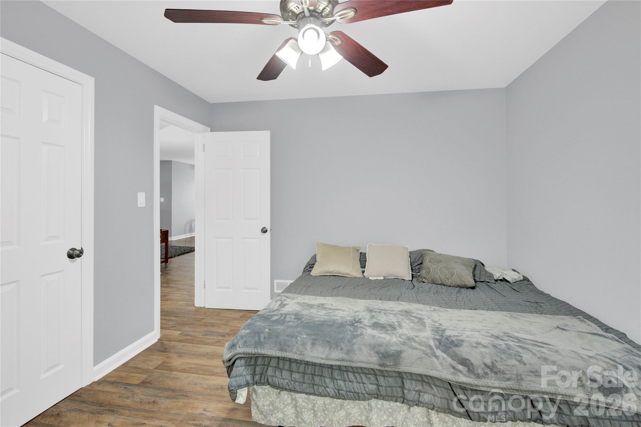 3300 Bonaire Drive — Charlotte