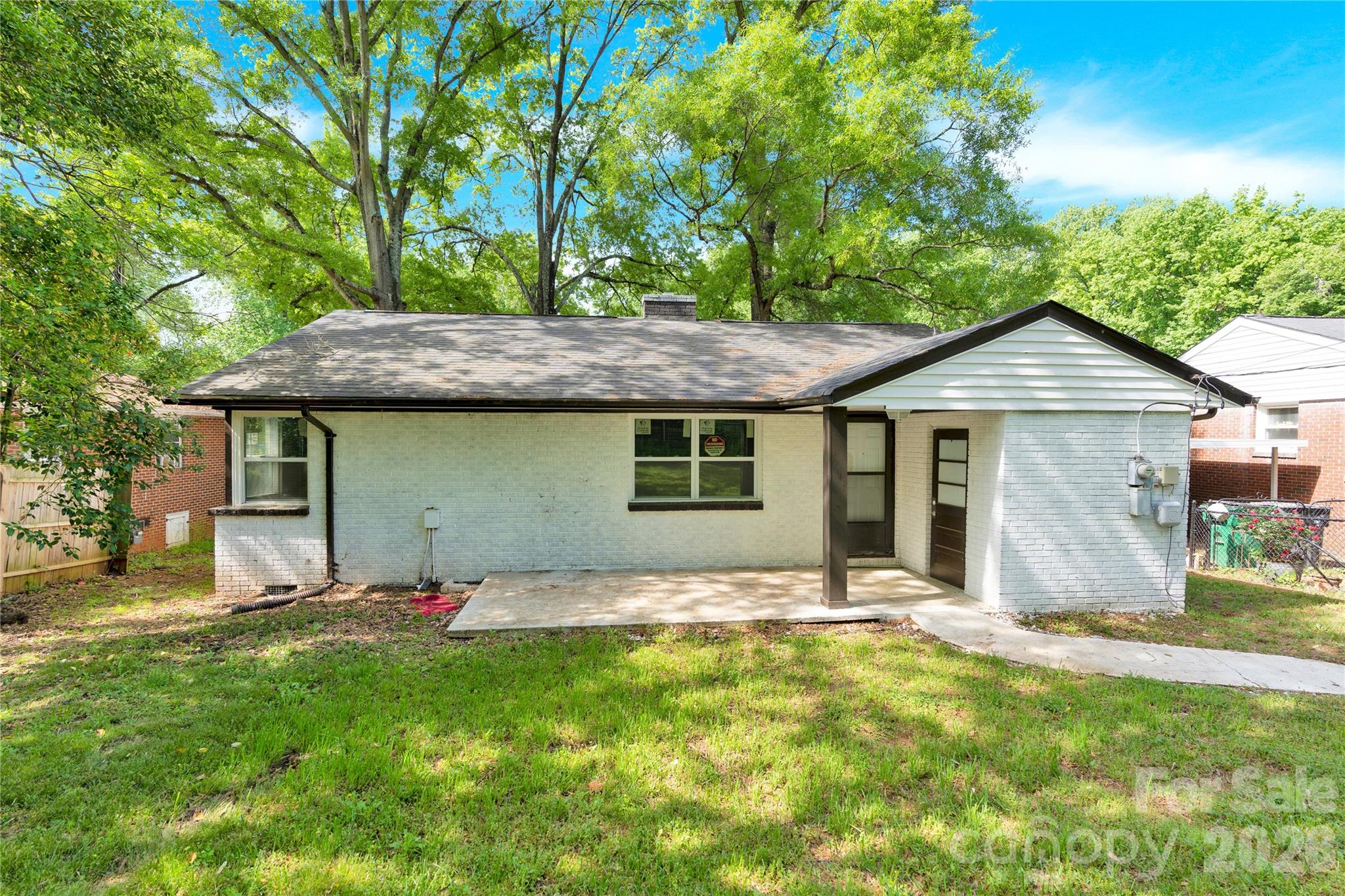 3300 Bonaire Drive — Charlotte