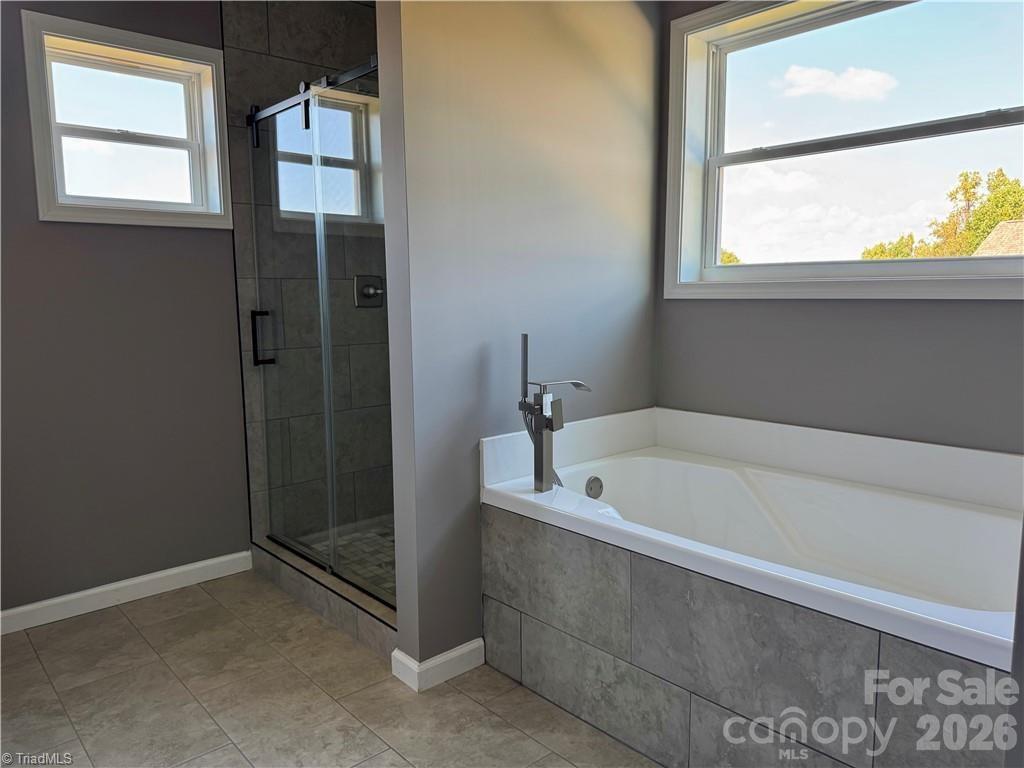 130 Oak Pointe Lane — Wilkesboro
