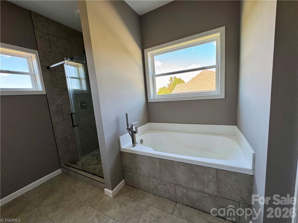 130 Oak Pointe Lane — Wilkesboro