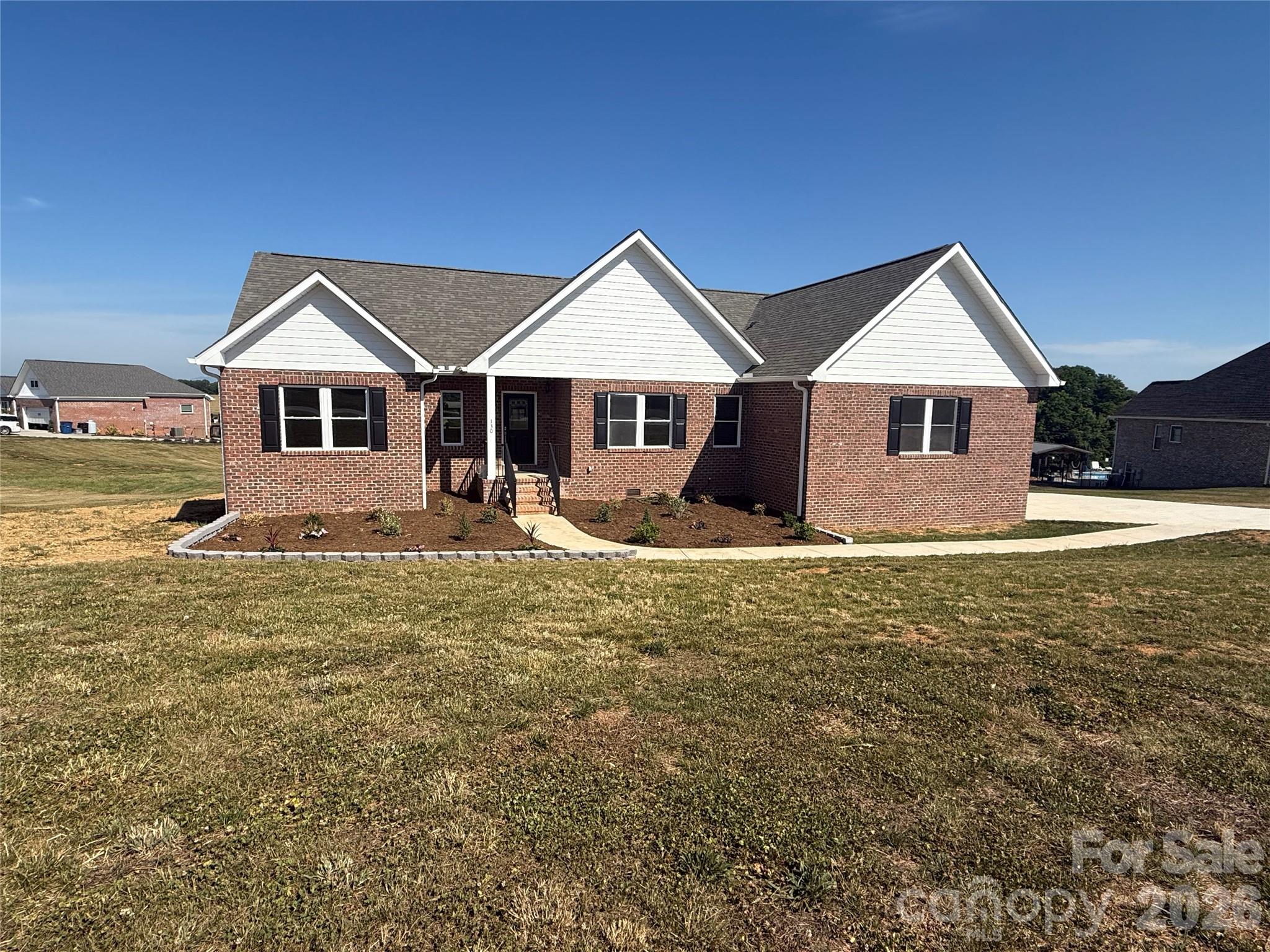 130 Oak Pointe Lane — Wilkesboro