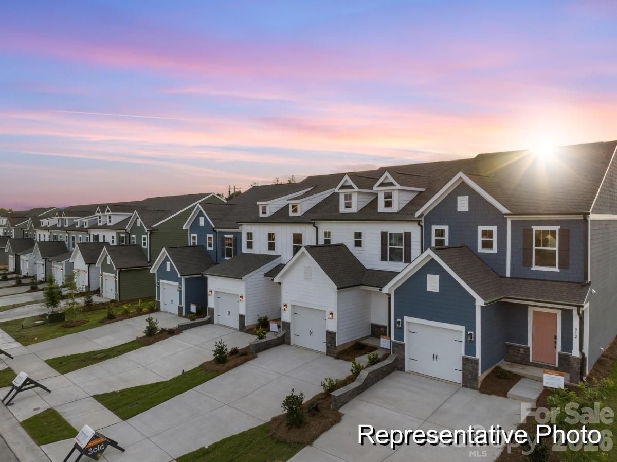 319 Drawbar Drive #95 — Clover