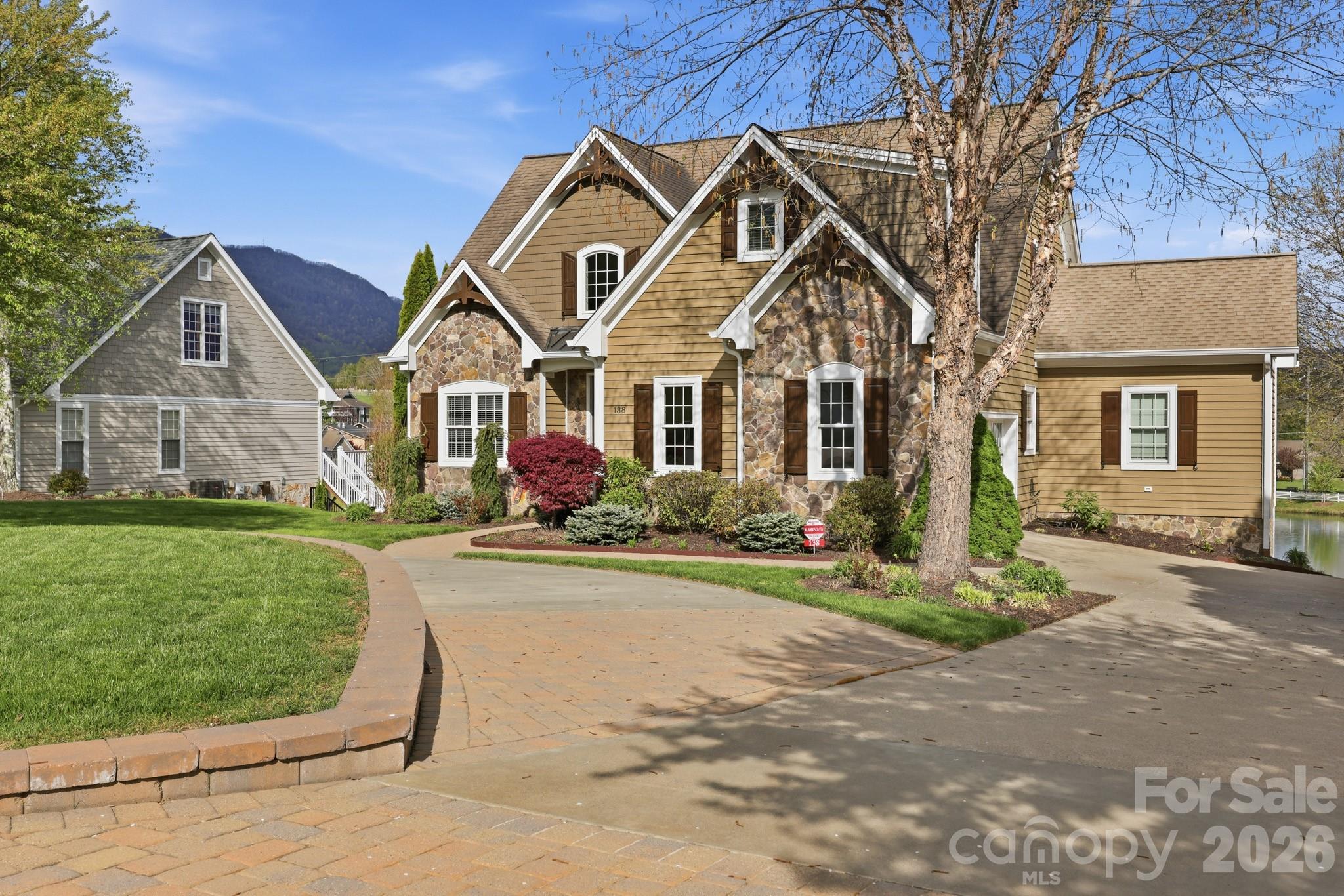 138 Turnberry Court #9 — Jefferson