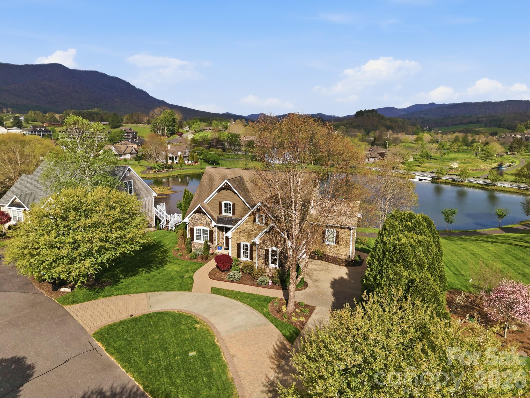138 Turnberry Court #9 — Jefferson