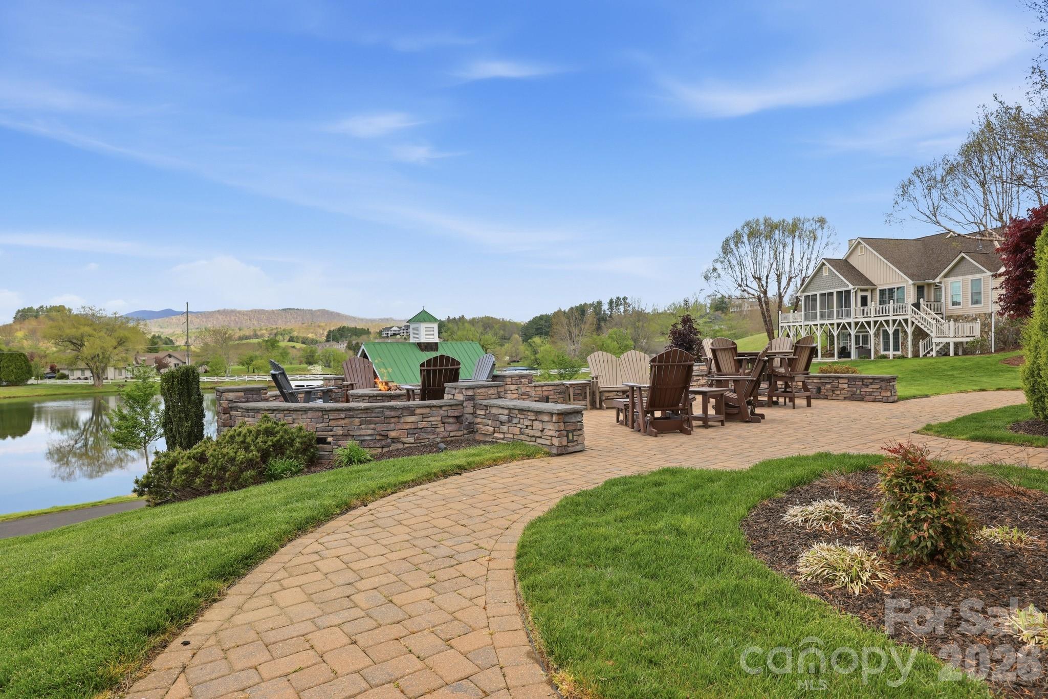 138 Turnberry Court #9 — Jefferson