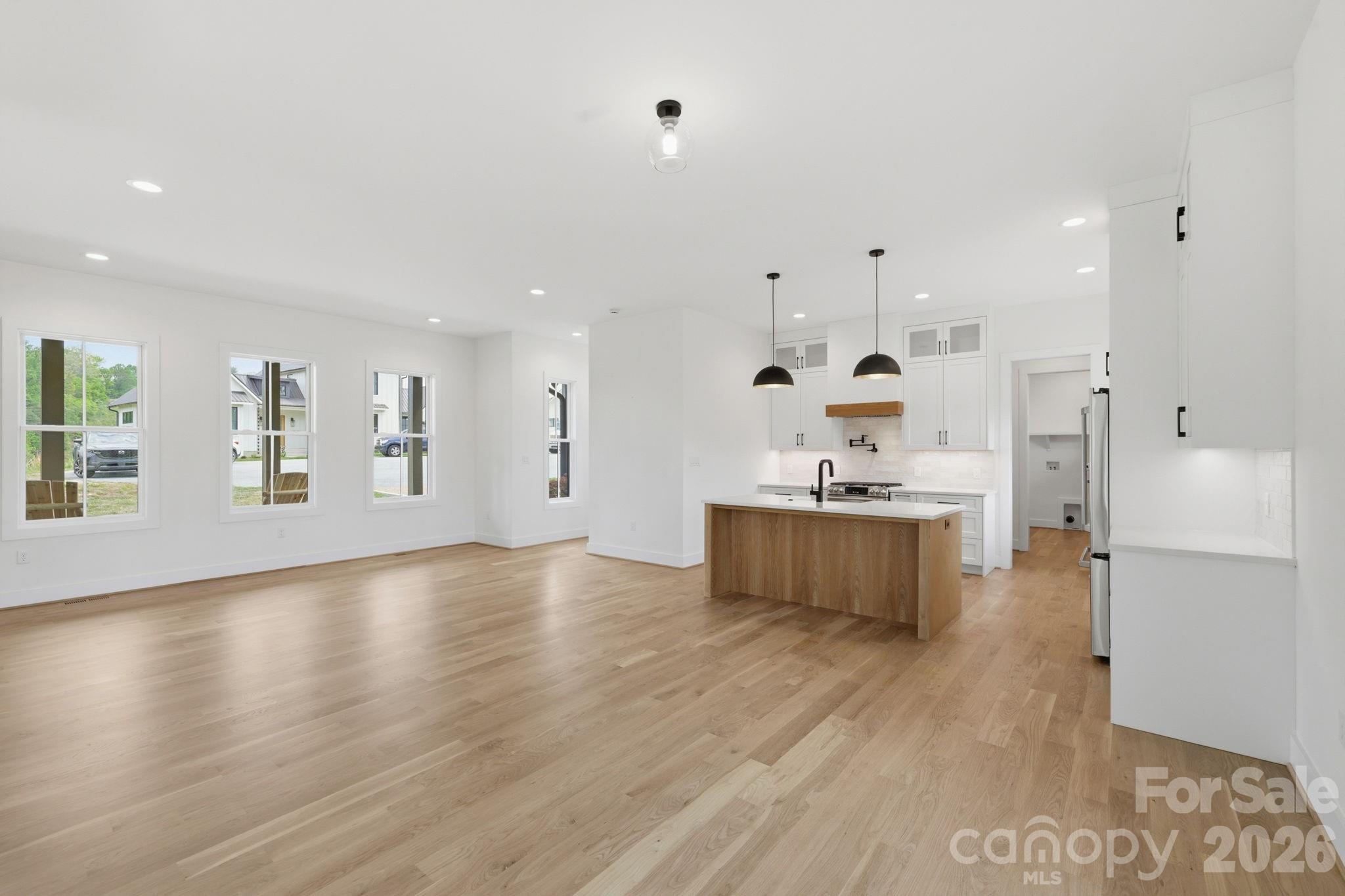 244 Westridge Farm Road — Asheville