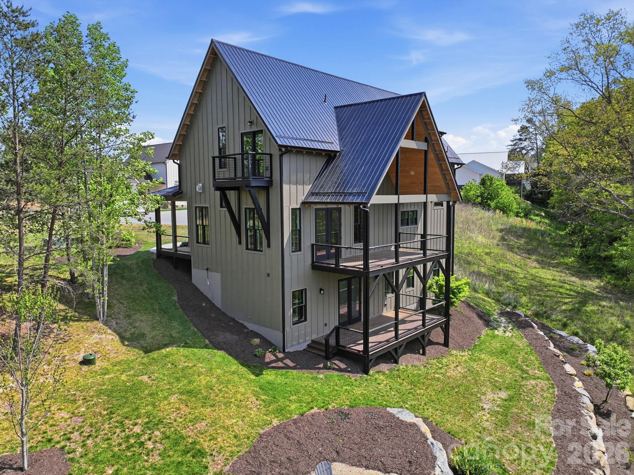 244 Westridge Farm Road — Asheville