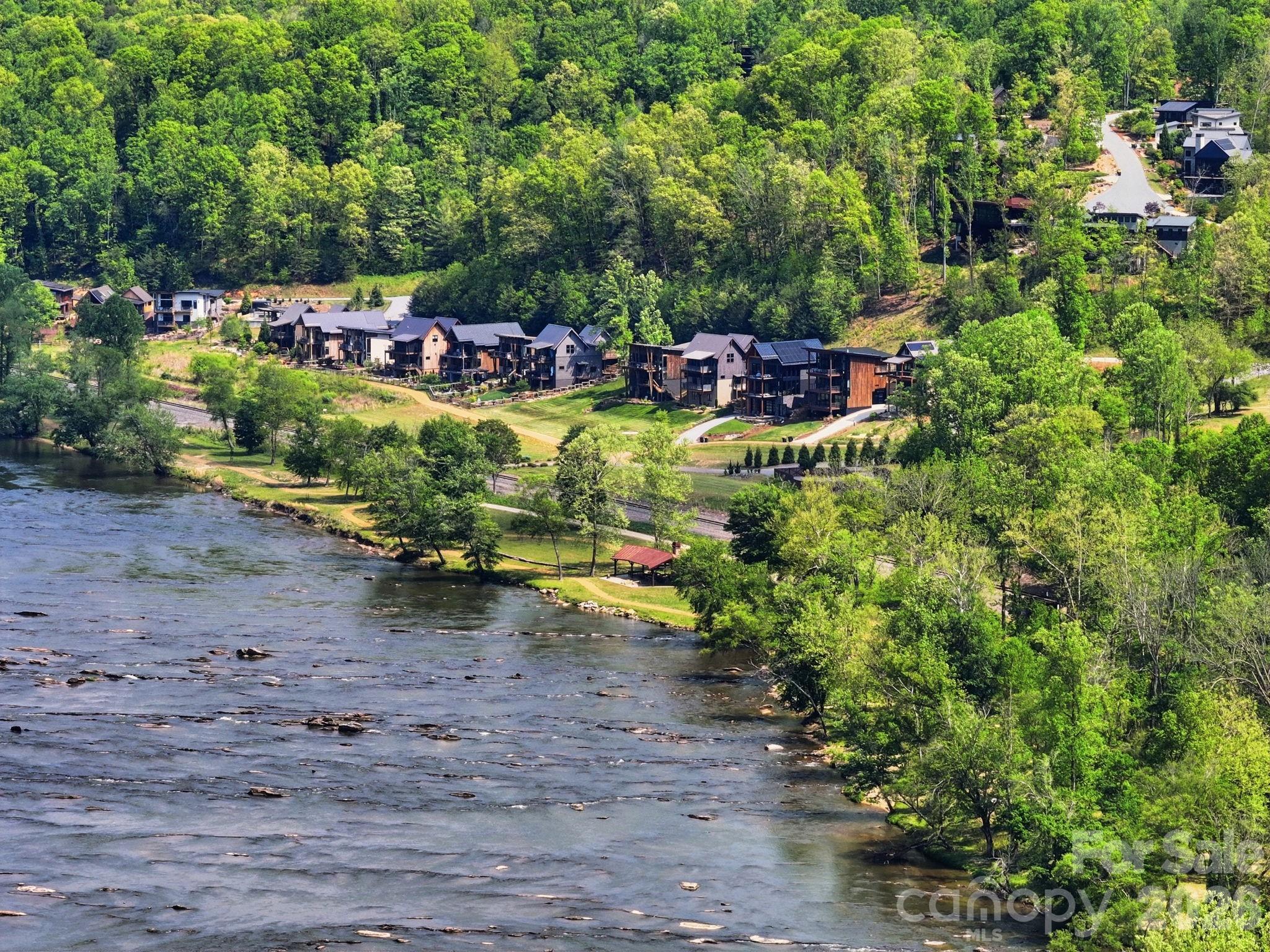 244 Westridge Farm Road — Asheville