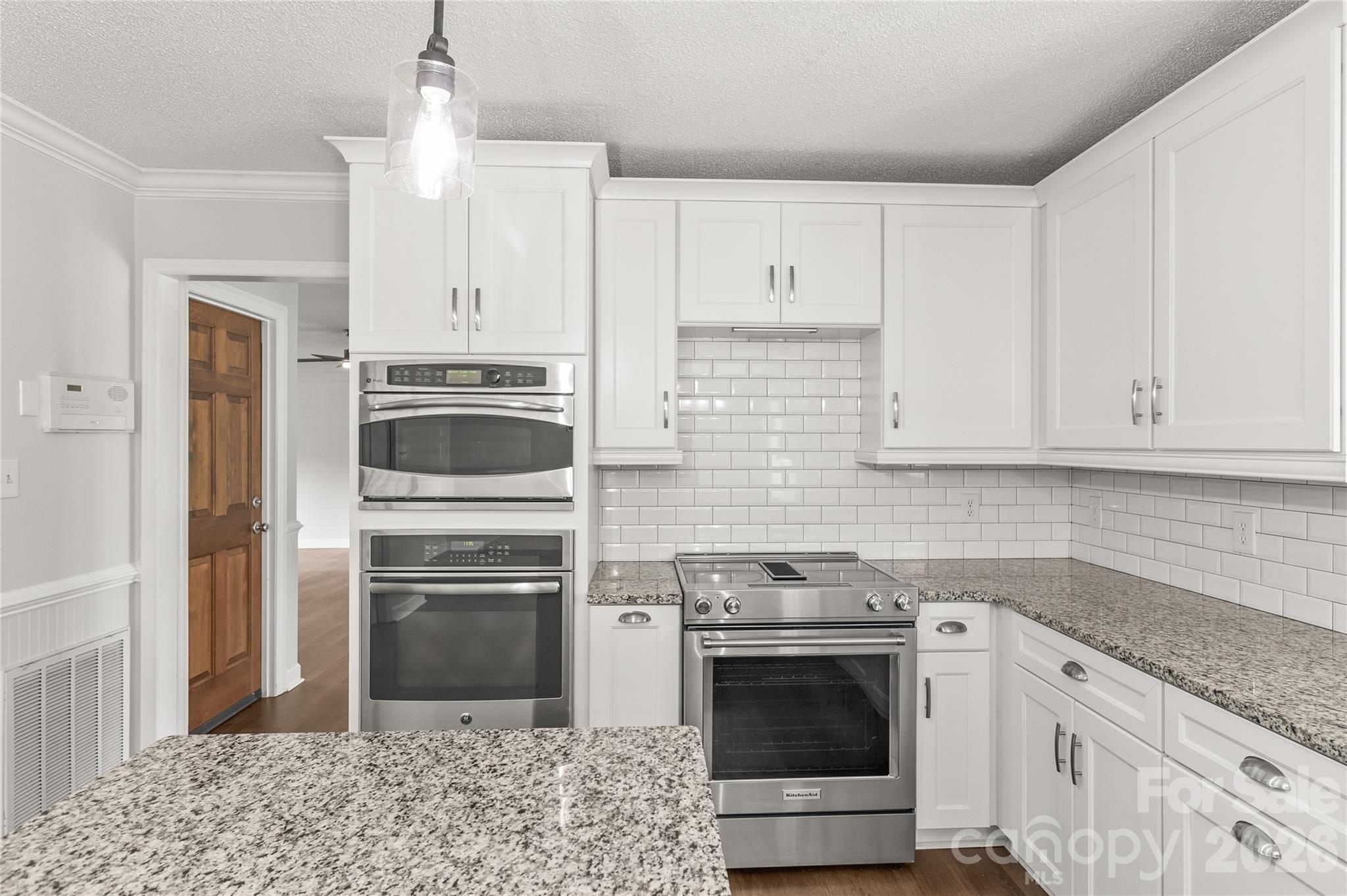 1178 NC 182 Highway — Lincolnton