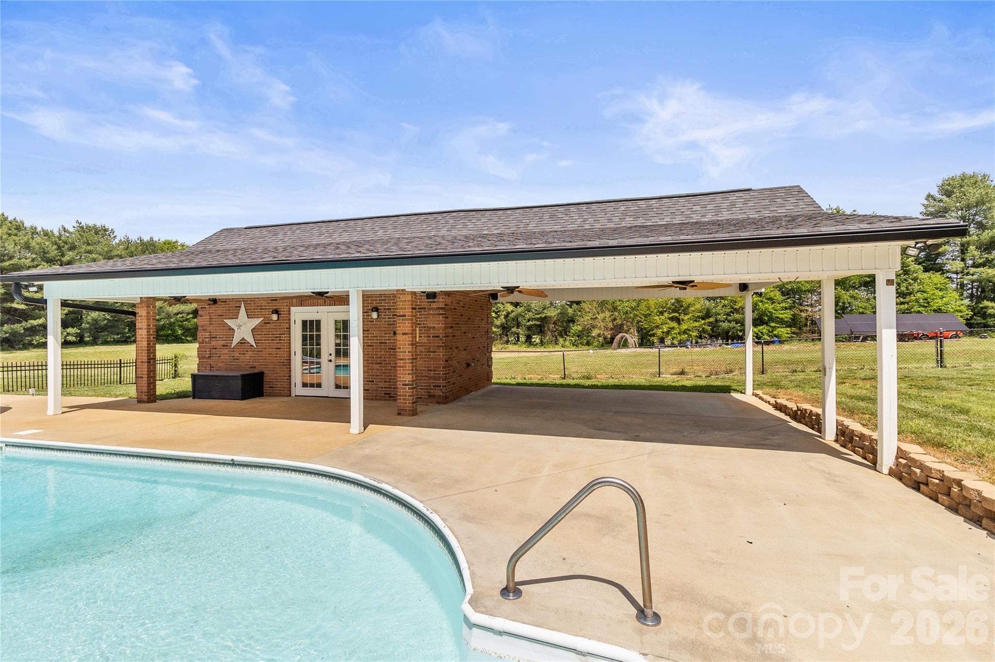 1178 NC 182 Highway — Lincolnton
