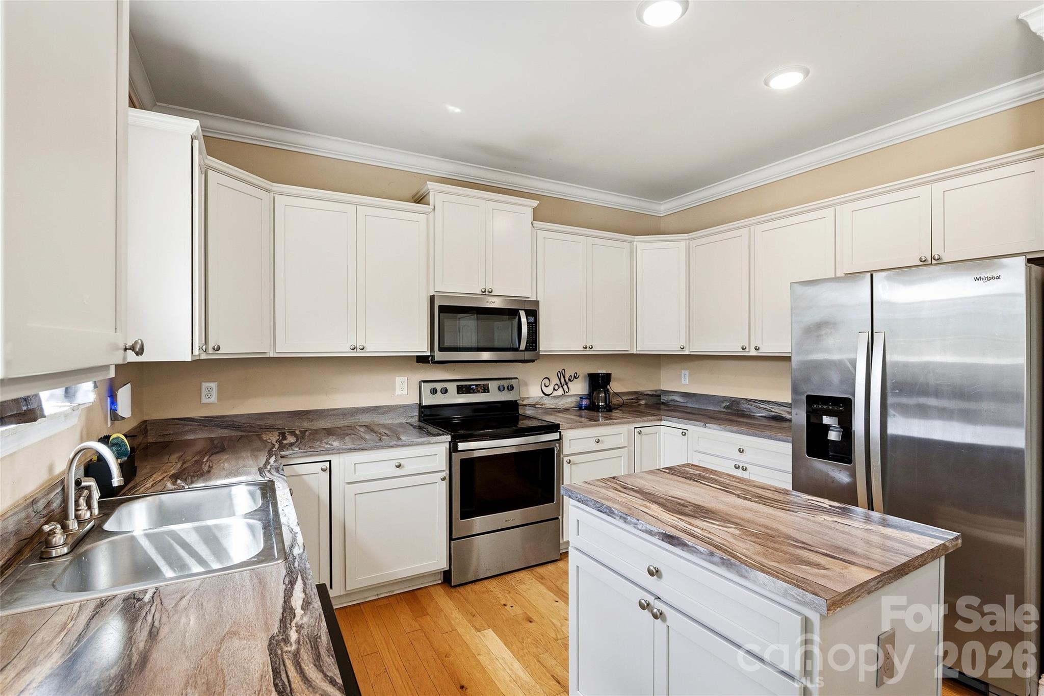 26 Brigman Road — Weaverville