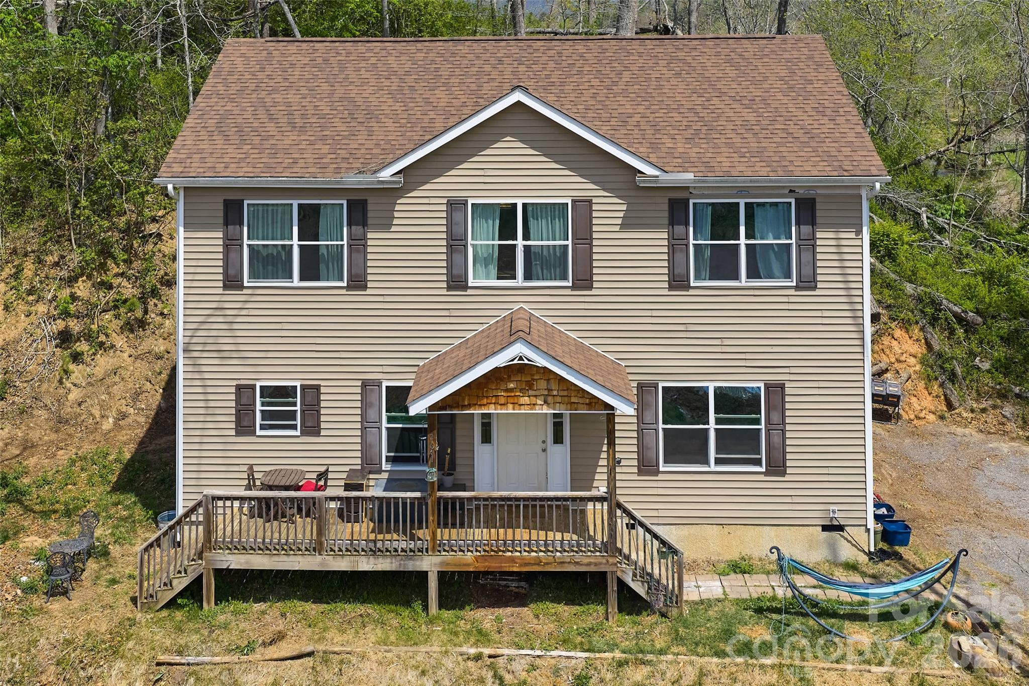 26 Brigman Road — Weaverville
