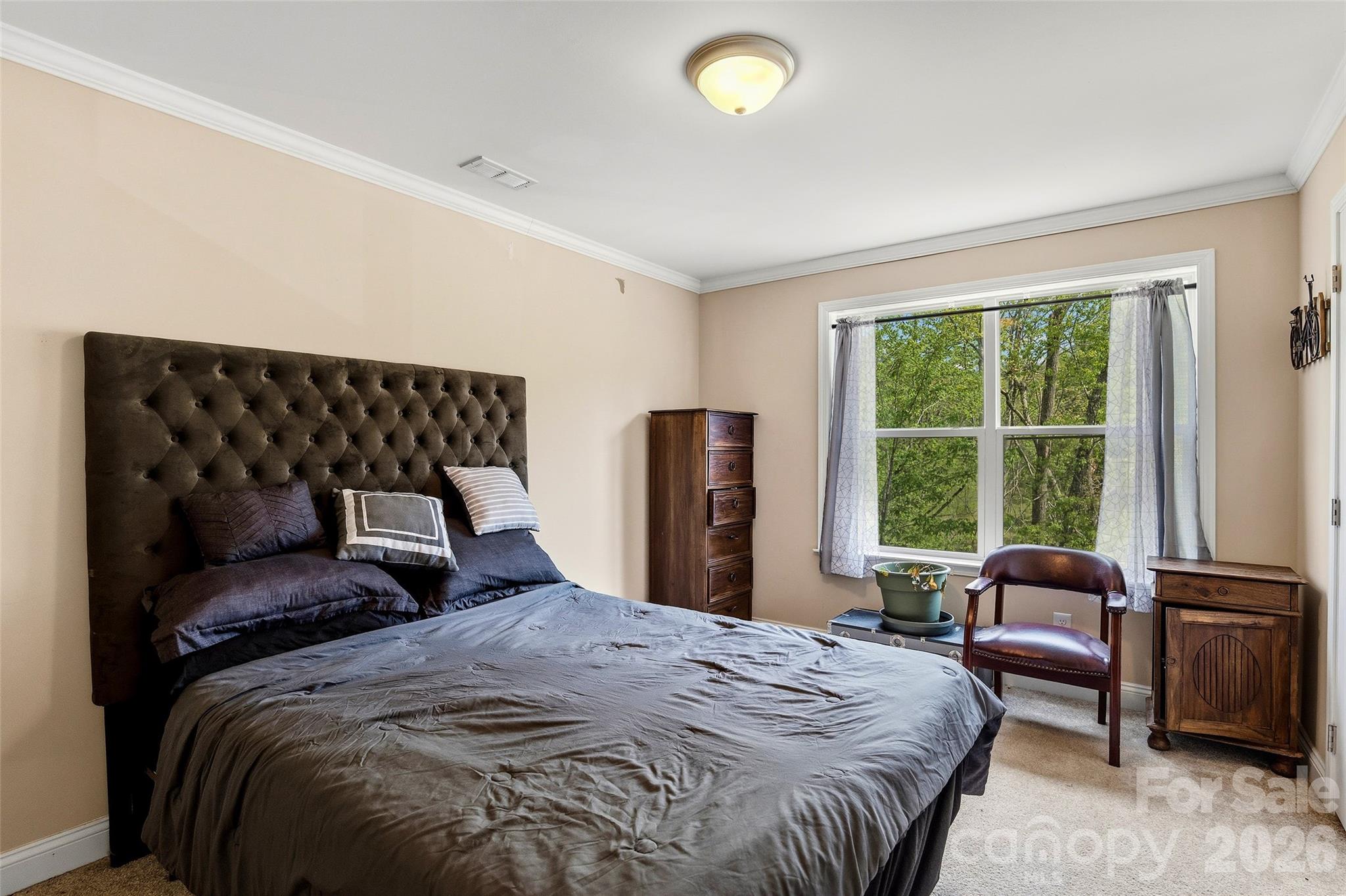 26 Brigman Road — Weaverville