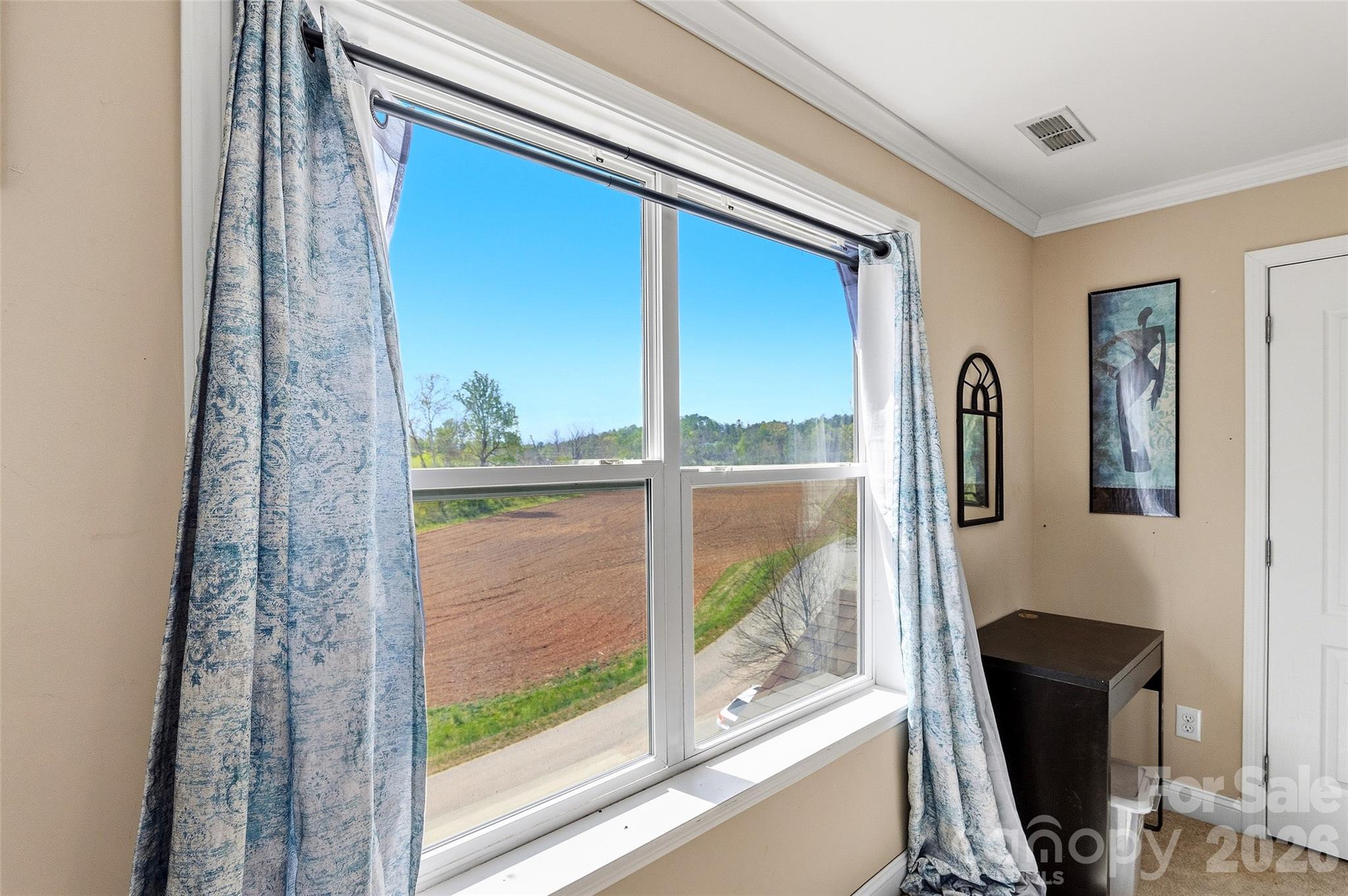 26 Brigman Road — Weaverville
