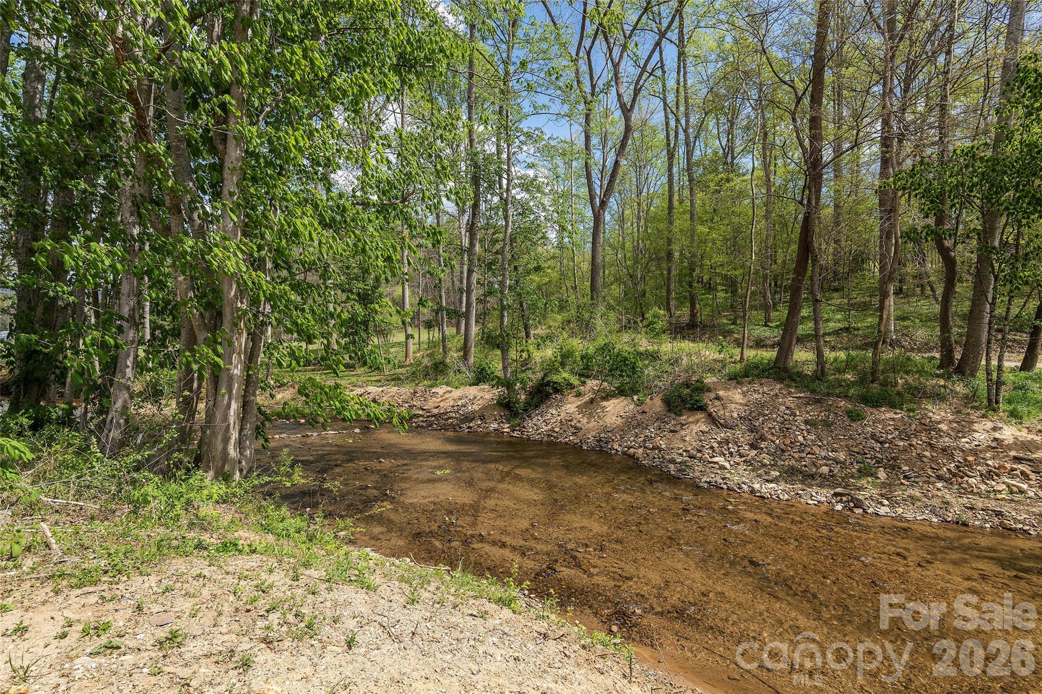 26 Brigman Road — Weaverville