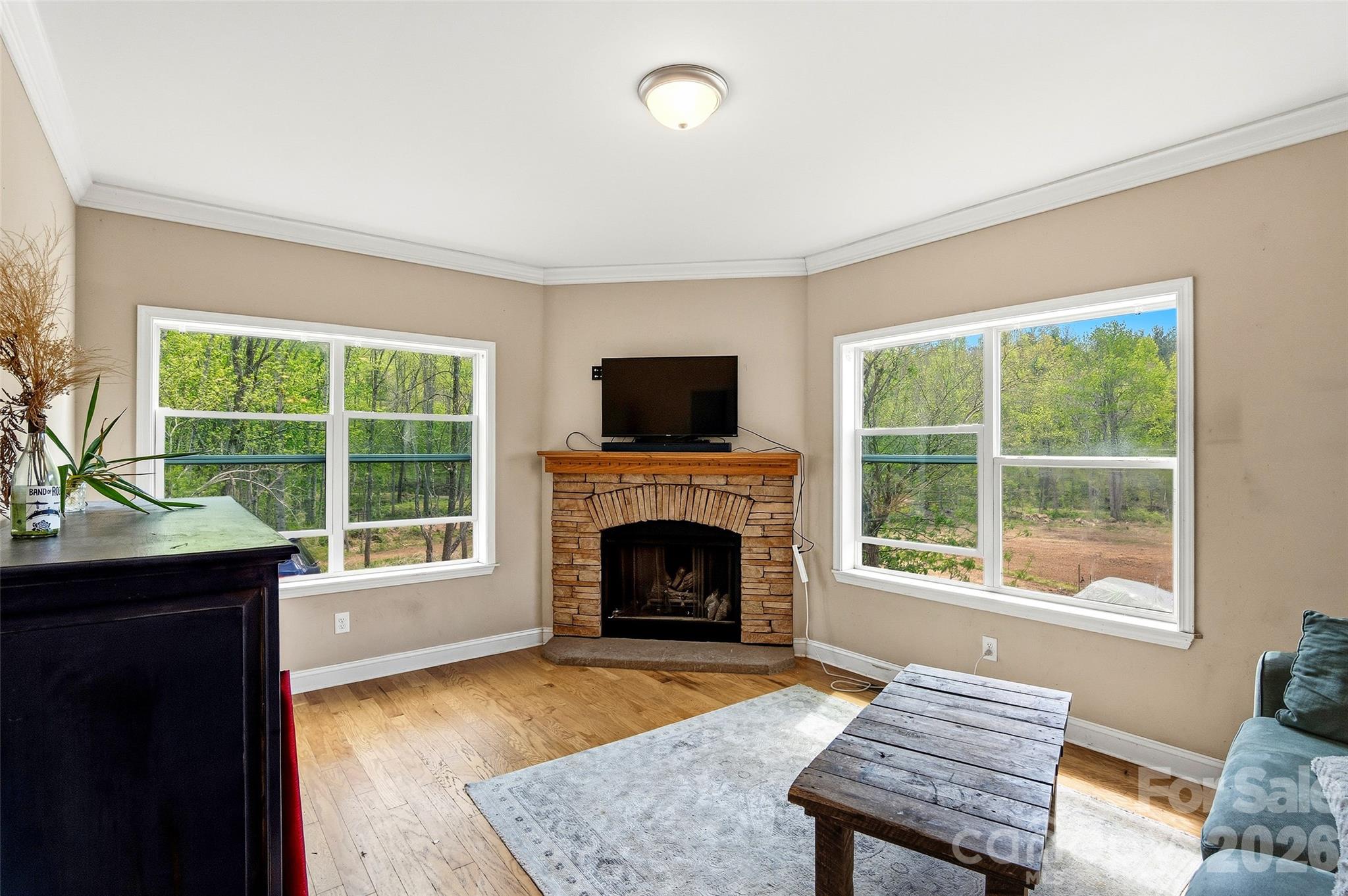 26 Brigman Road — Weaverville